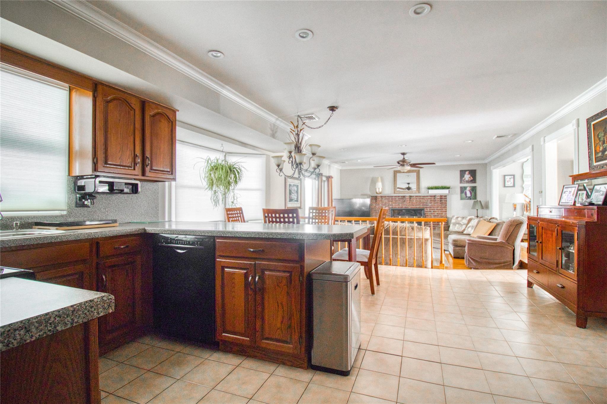 Single Family Tallman  Staten Island, NY 10312, MLS-847590-17