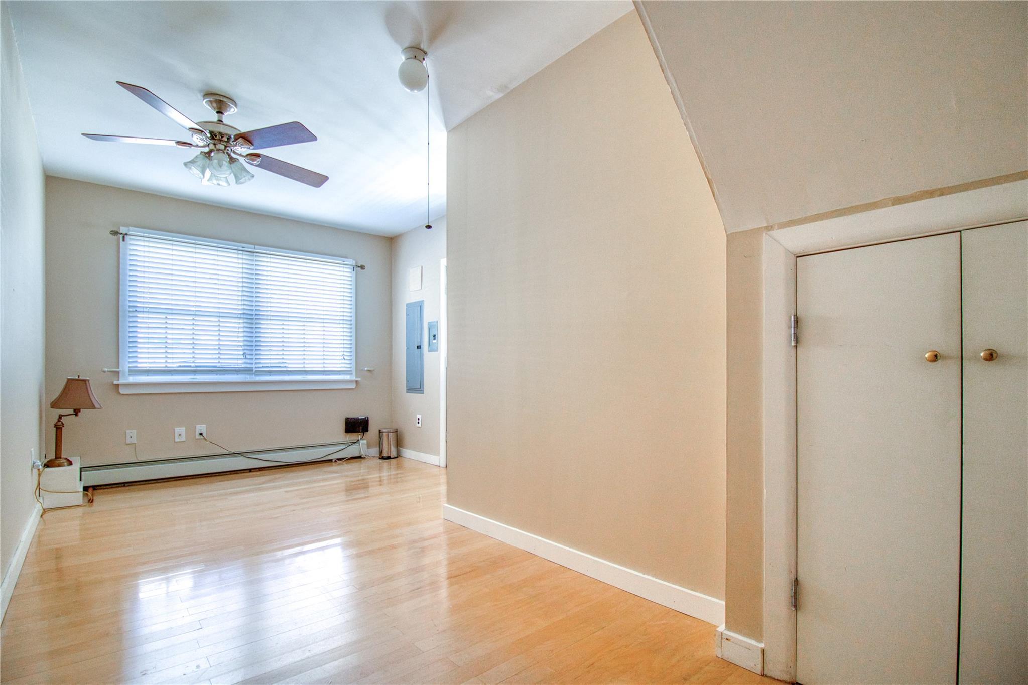 Single Family Tallman  Staten Island, NY 10312, MLS-847590-30