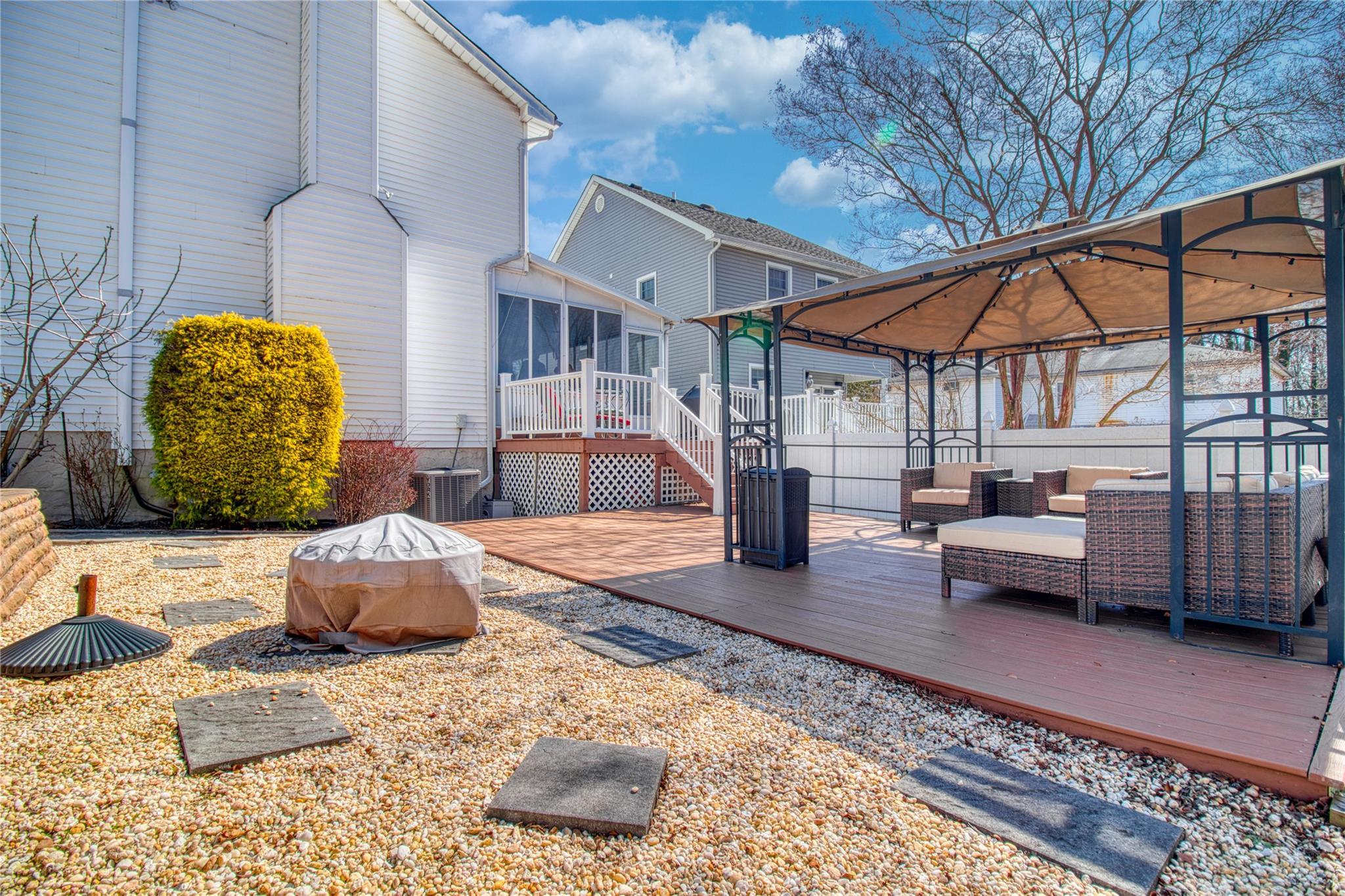 Single Family Tallman  Staten Island, NY 10312, MLS-847590-44
