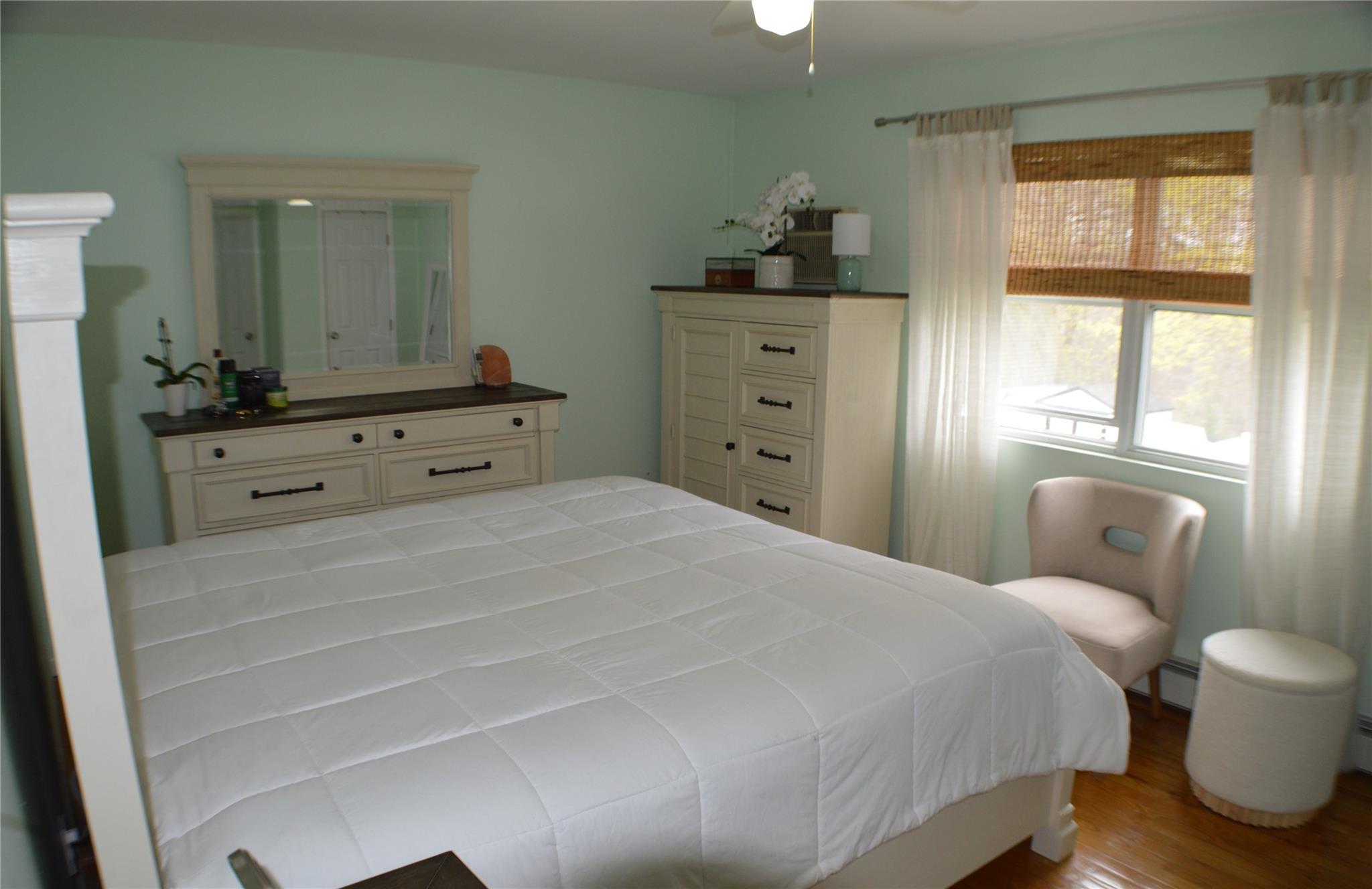 Single Family Brookdale  Suffolk County, NY 11706, MLS-847621-18