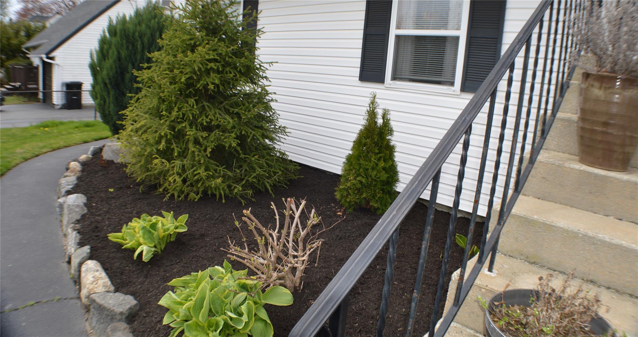 Single Family Brookdale  Suffolk County, NY 11706, MLS-847621-8