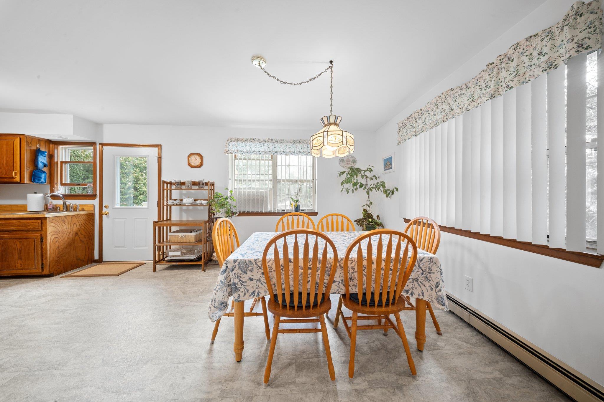 Single Family Park  Suffolk County, NY 11778, MLS-847635-9