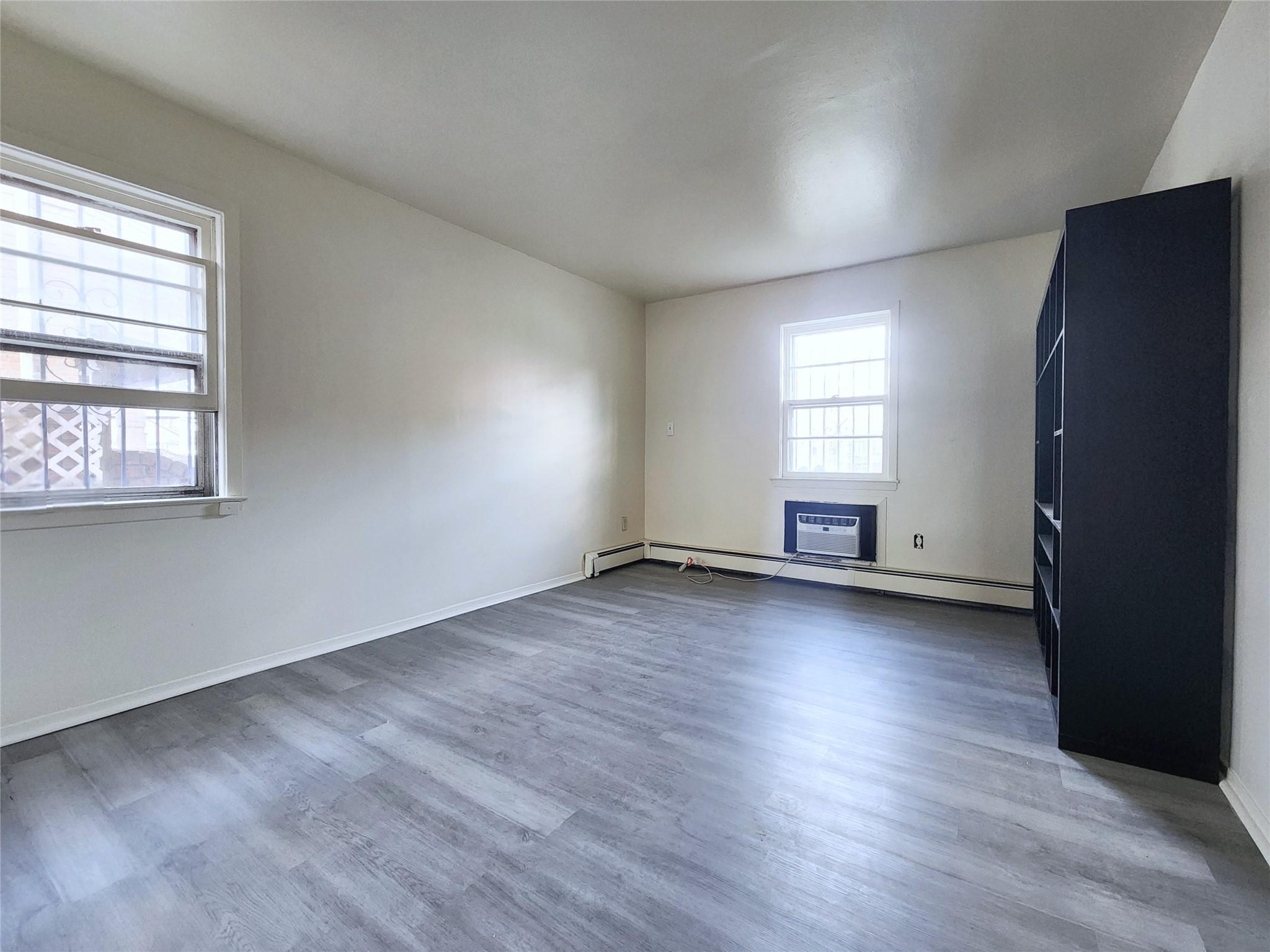 Apartment 165  Queens, NY 11365, MLS-847643-9