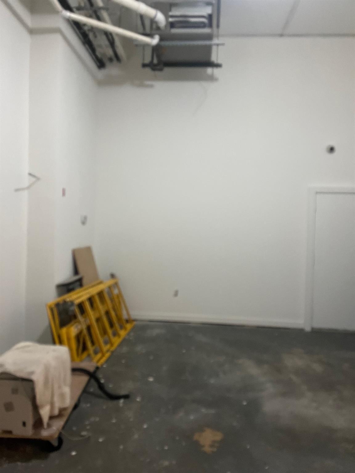 Commercial Lease Humboldt  Brooklyn, NY 11222, MLS-847646-4