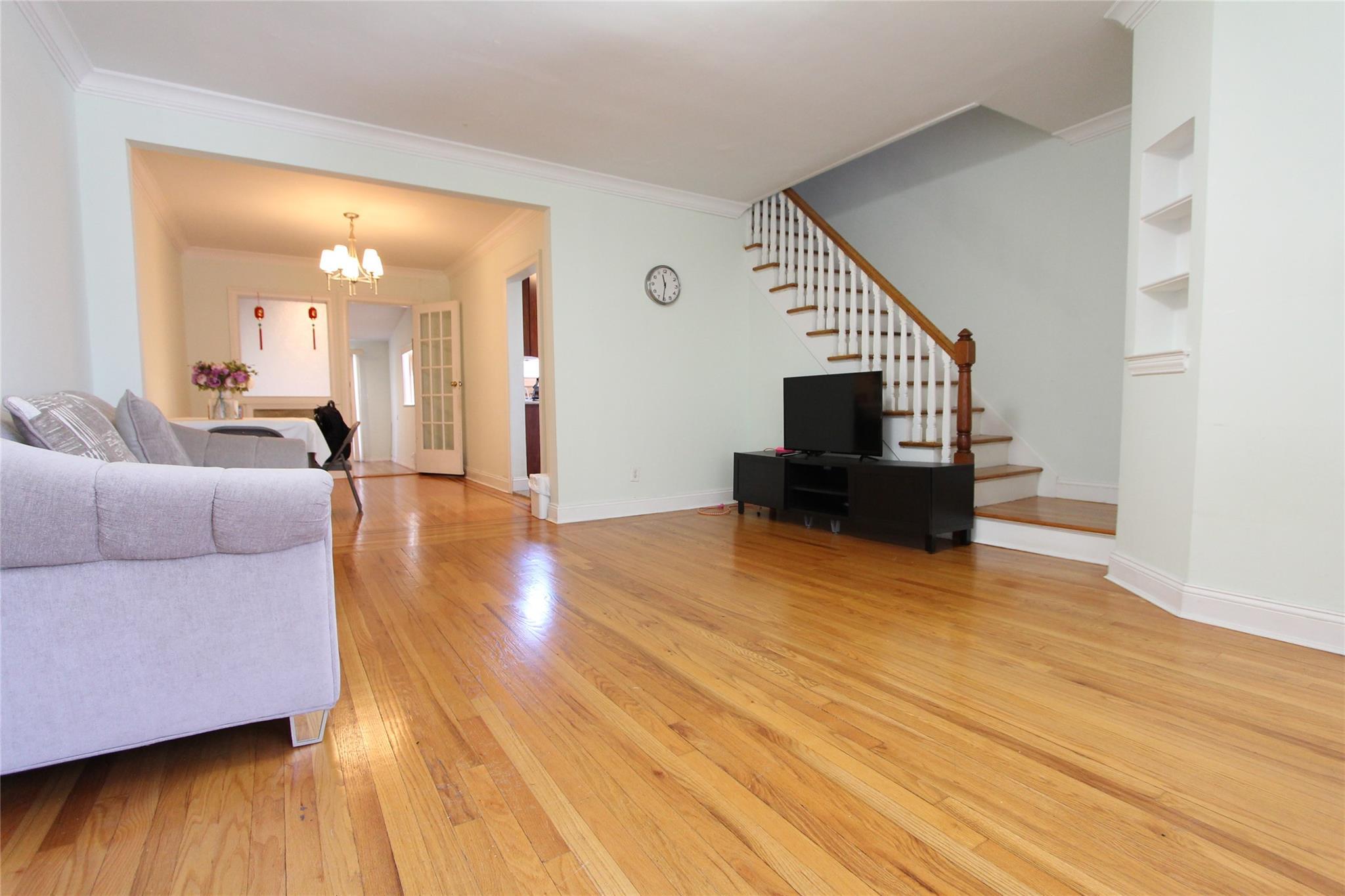 Single Family 79th  Queens, NY 11379, MLS-847647-4