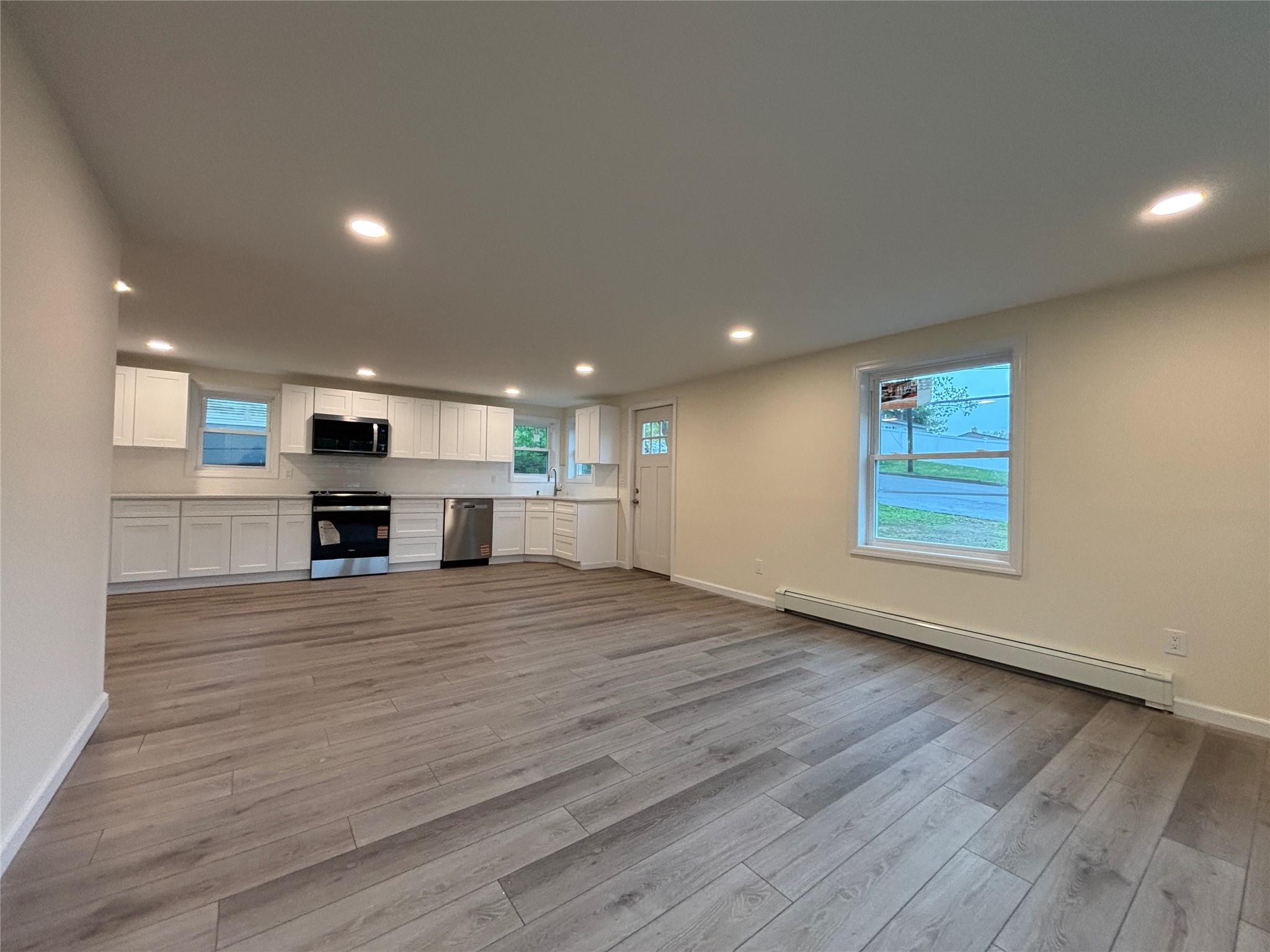 Single Family Washington  Suffolk County, NY 11798, MLS-847684-7
