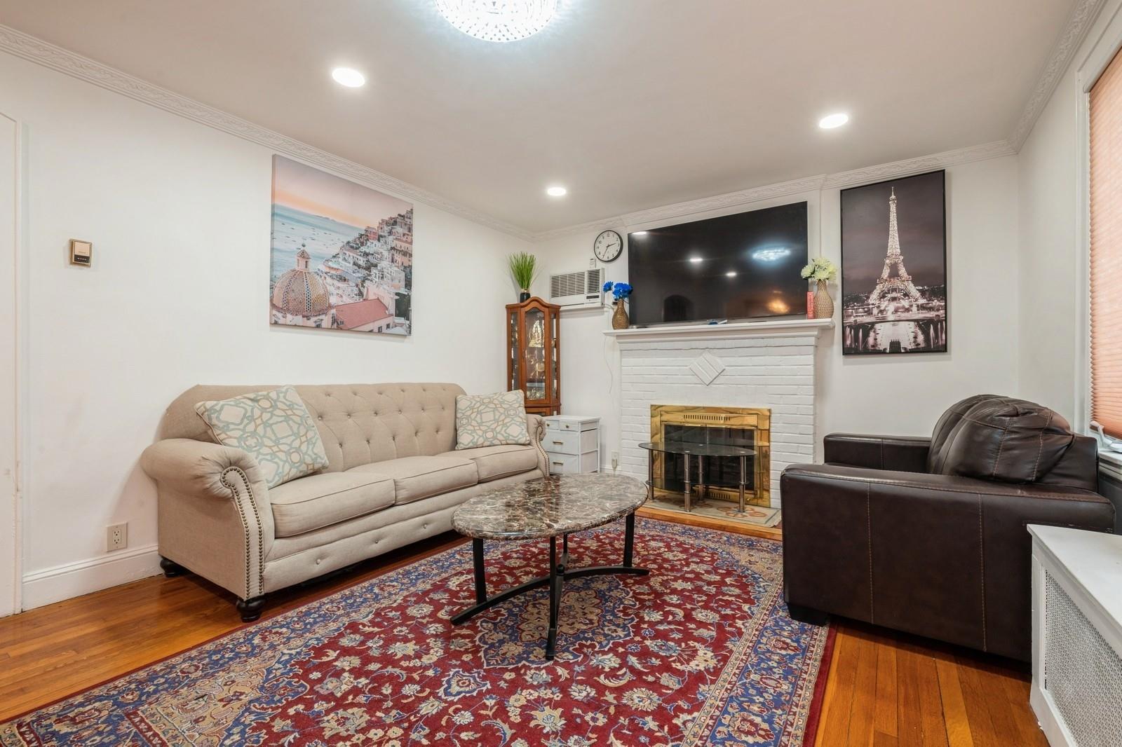 Single Family East Street  Nassau County, NY 11801, MLS-847701-3