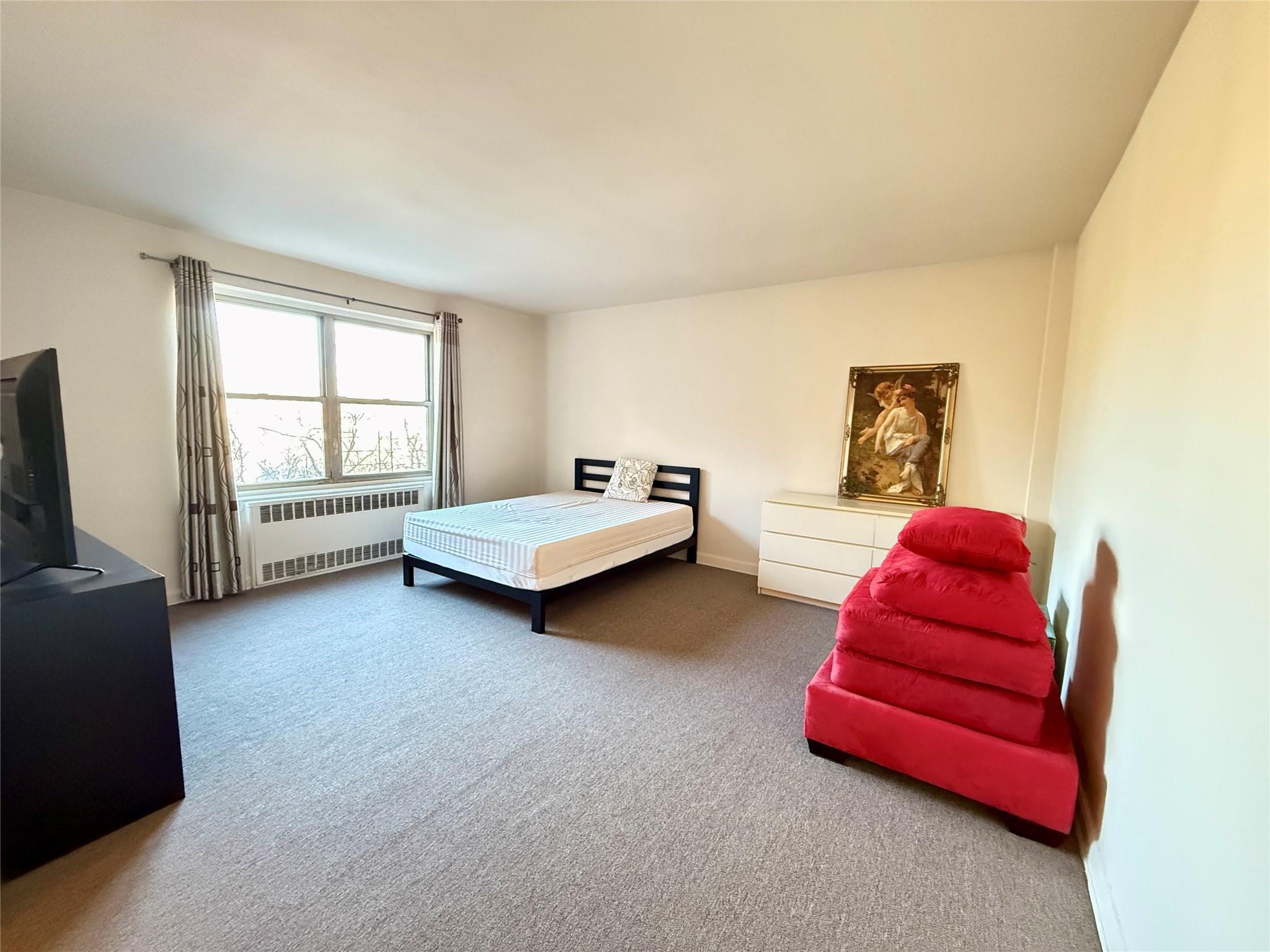 Coop 38th Ave  Queens, NY 11354, MLS-847709-5