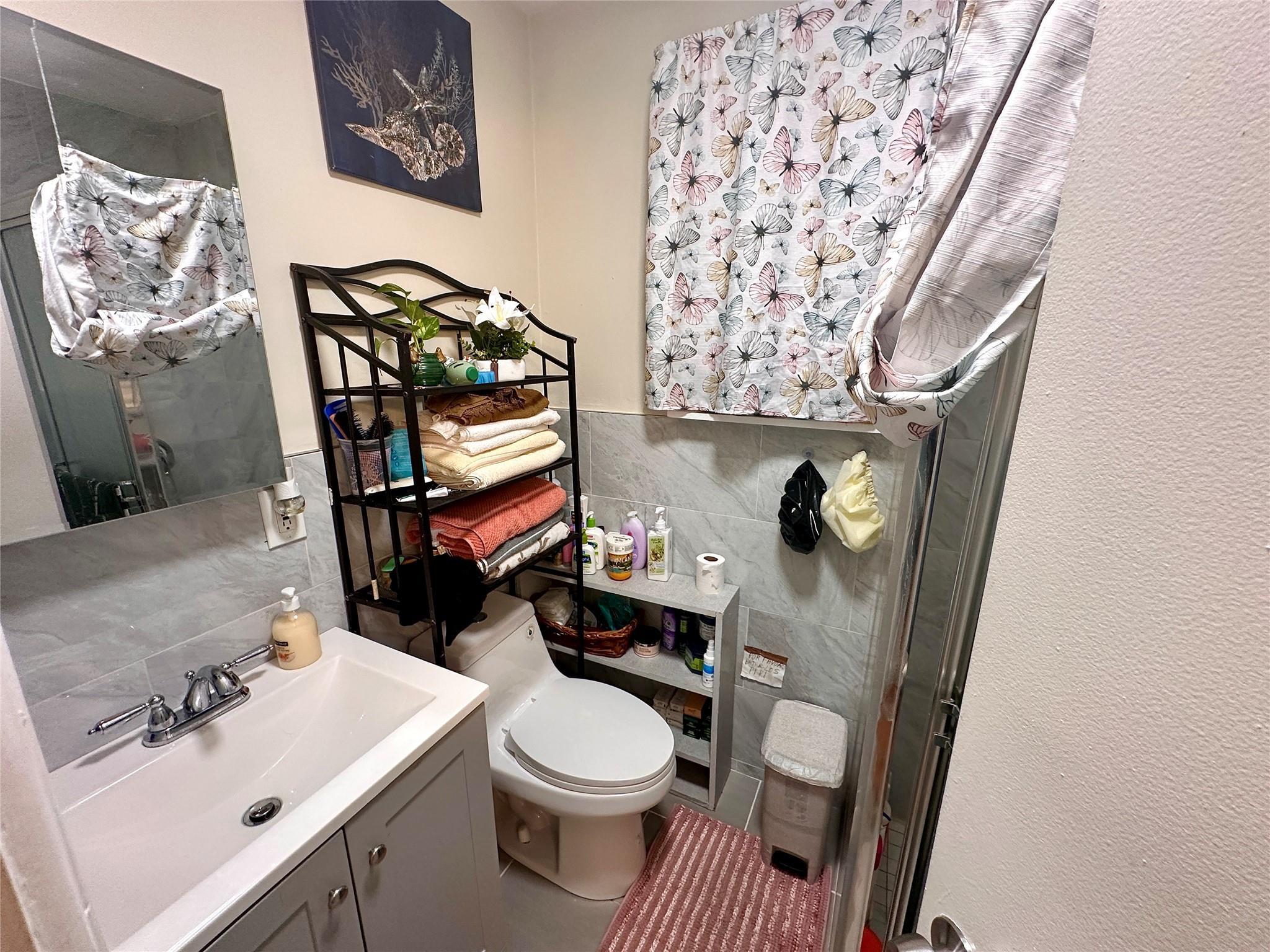 Single Family Woodycrest  Bronx, NY 10452, MLS-847721-15