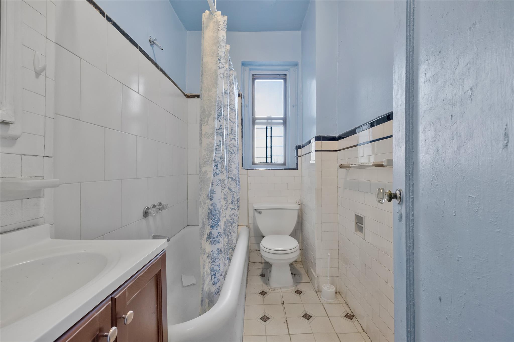 Coop Barnes  Bronx, NY 10467, MLS-847723-11