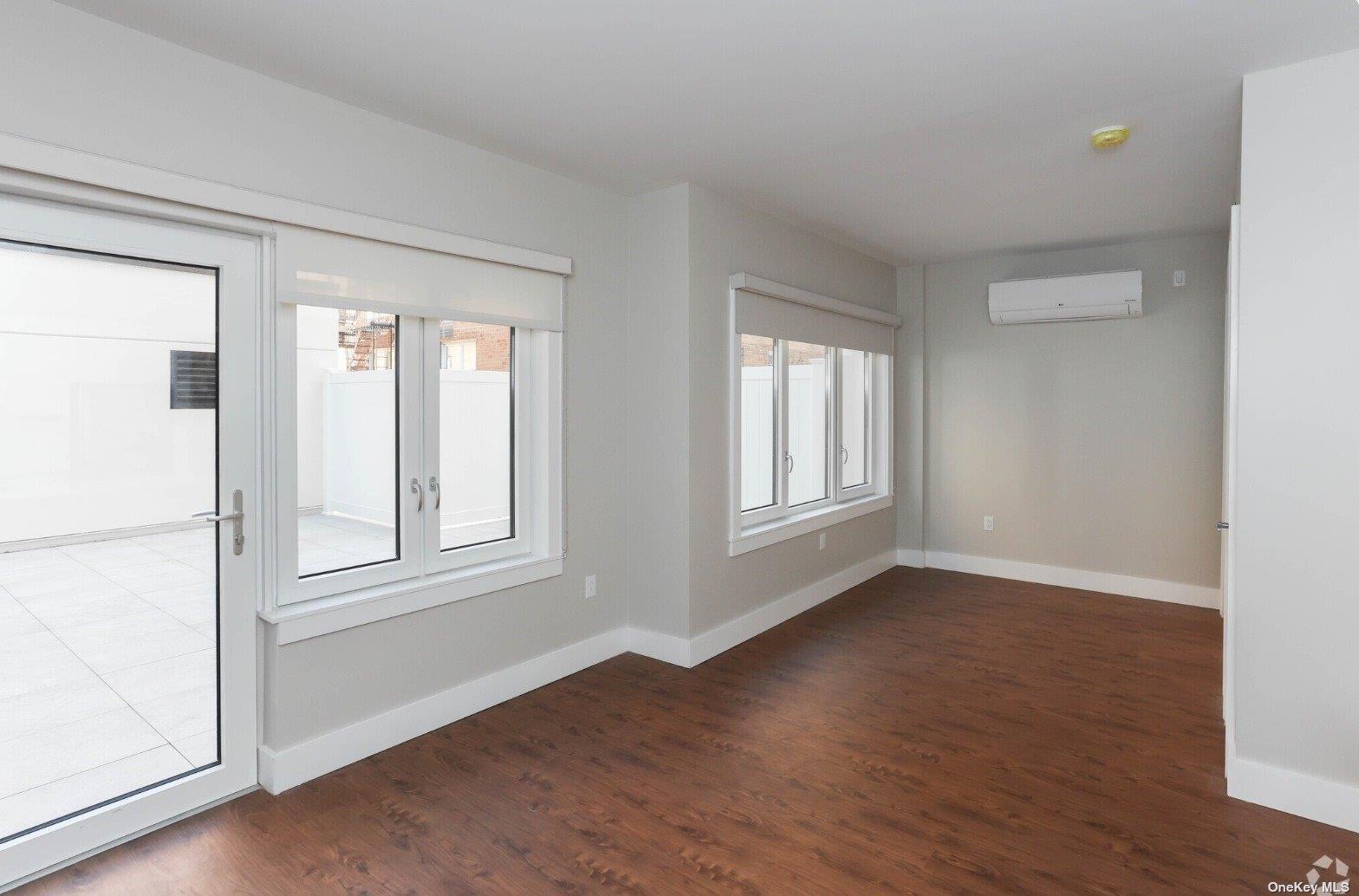Apartment Douglaston  Queens, NY 11362, MLS-847726-7