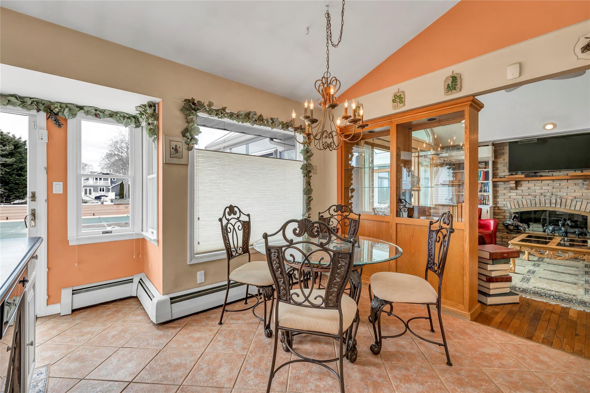 Single Family Oak  Suffolk County, NY 11946, MLS-847747-21