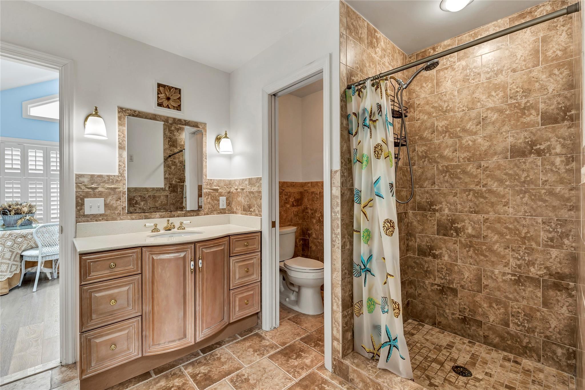 Single Family Oak  Suffolk County, NY 11946, MLS-847747-23