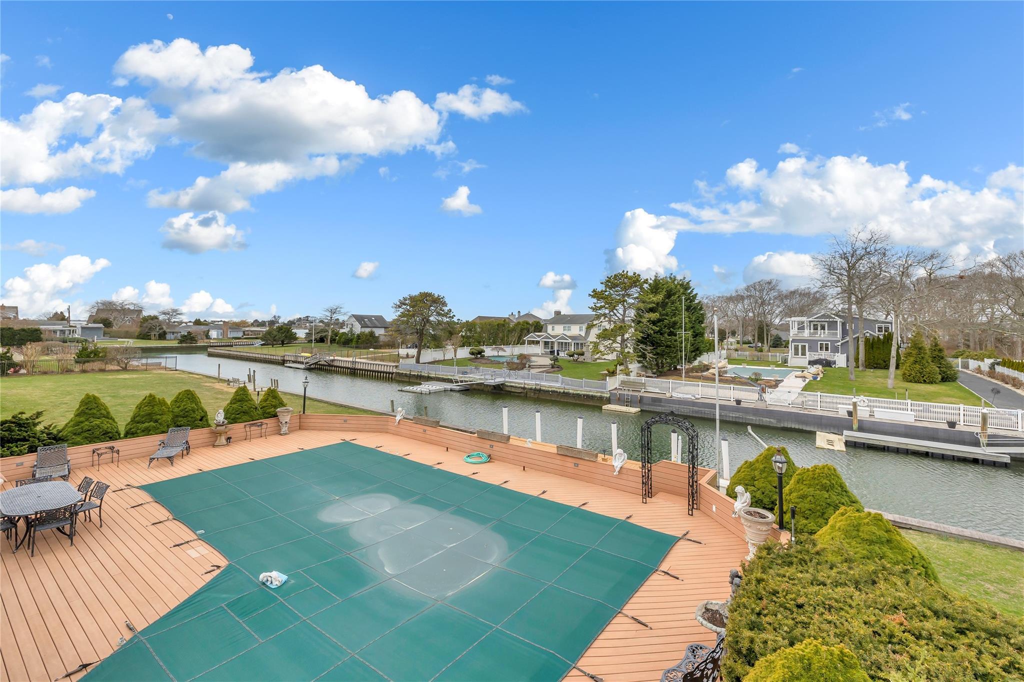 Single Family Oak  Suffolk County, NY 11946, MLS-847747-26