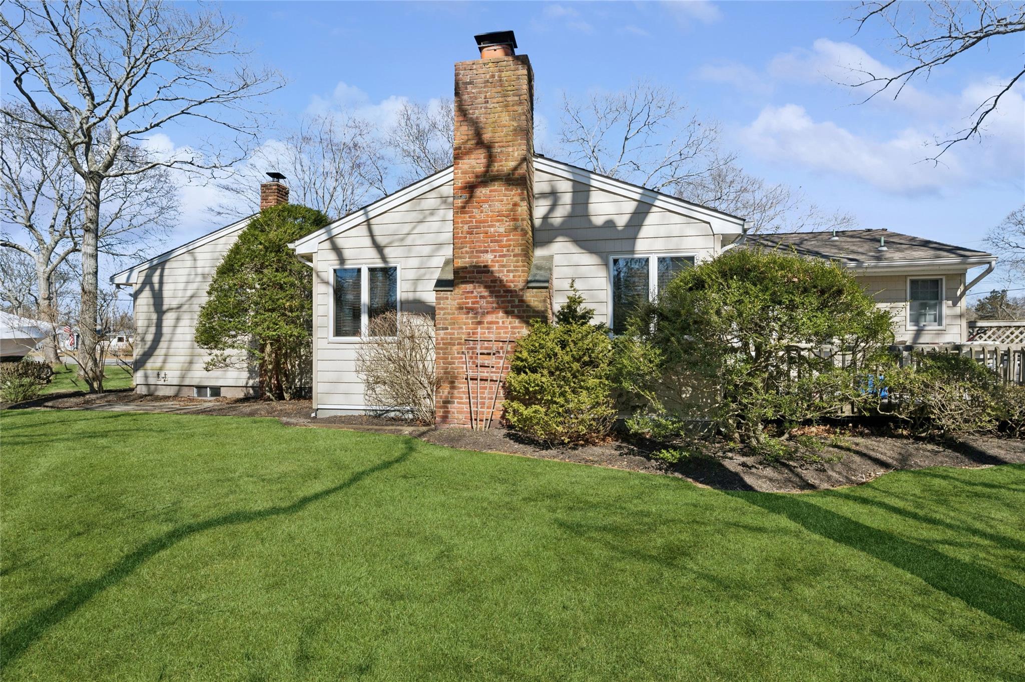 Single Family Neptune  Suffolk County, NY 11946, MLS-847755-21