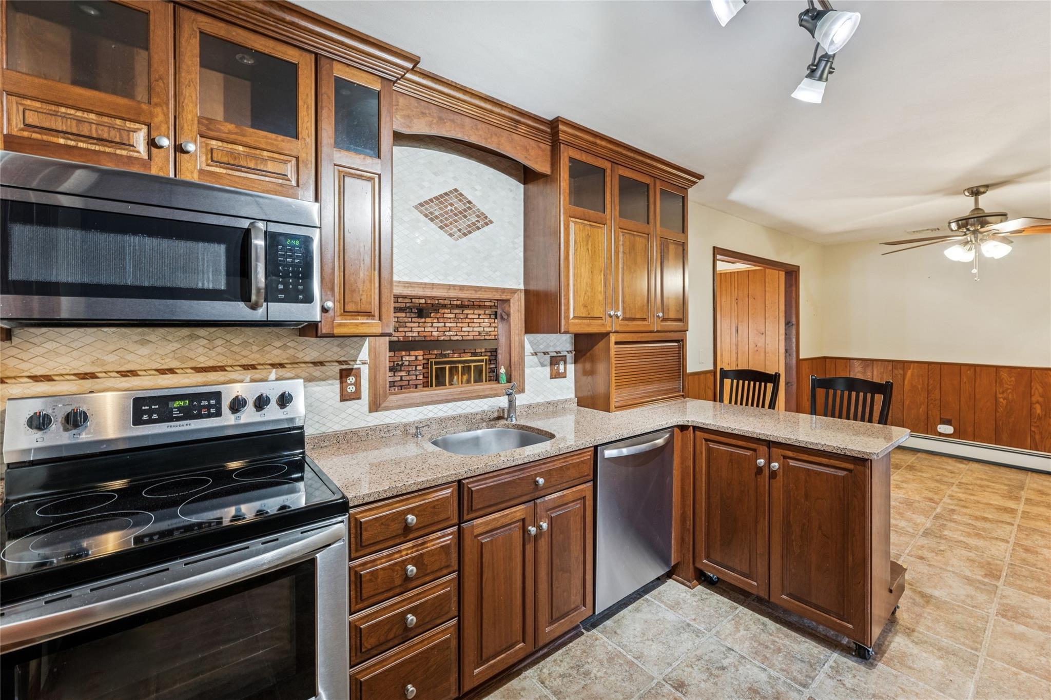 Single Family Neptune  Suffolk County, NY 11946, MLS-847755-7