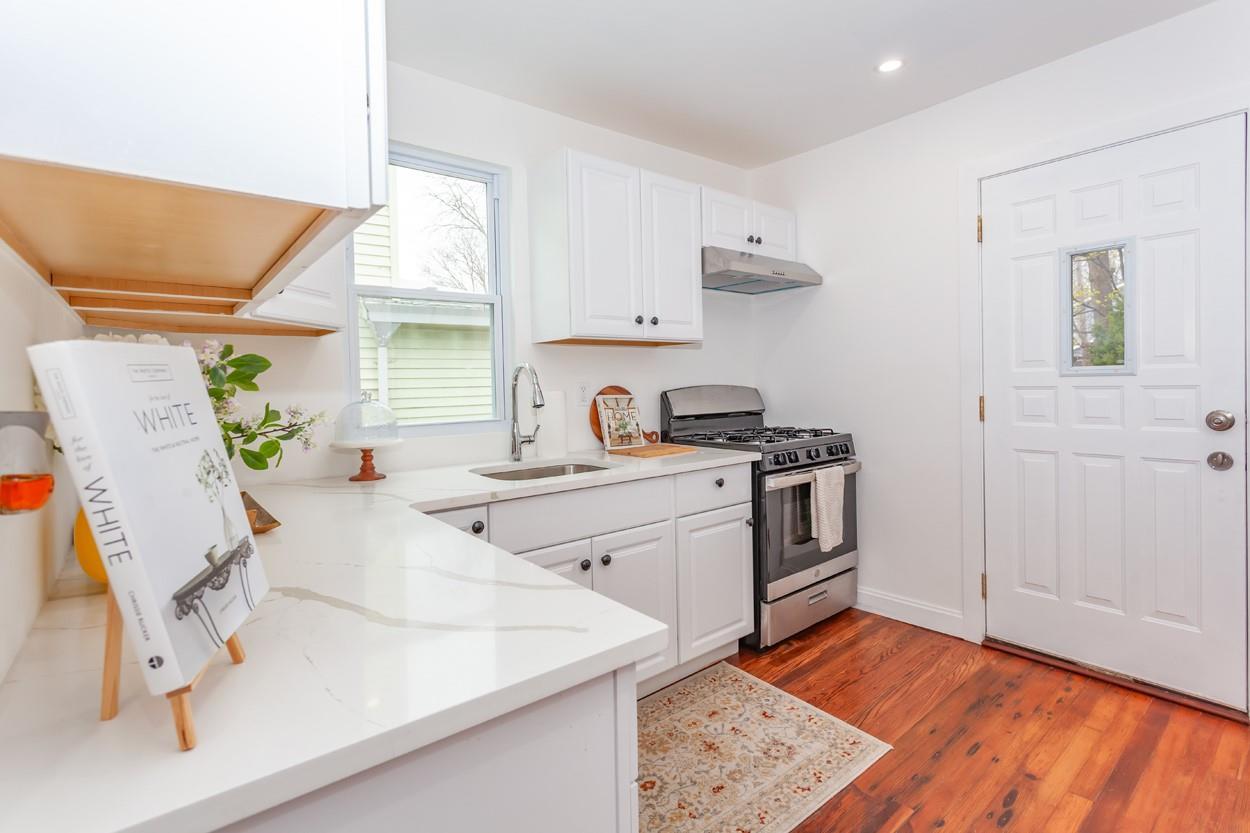 Single Family Lent  Dutchess County, NY 12601, MLS-847769-10