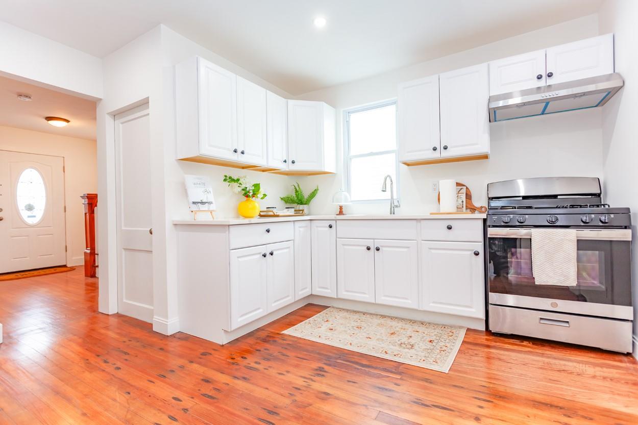 Single Family Lent  Dutchess County, NY 12601, MLS-847769-6