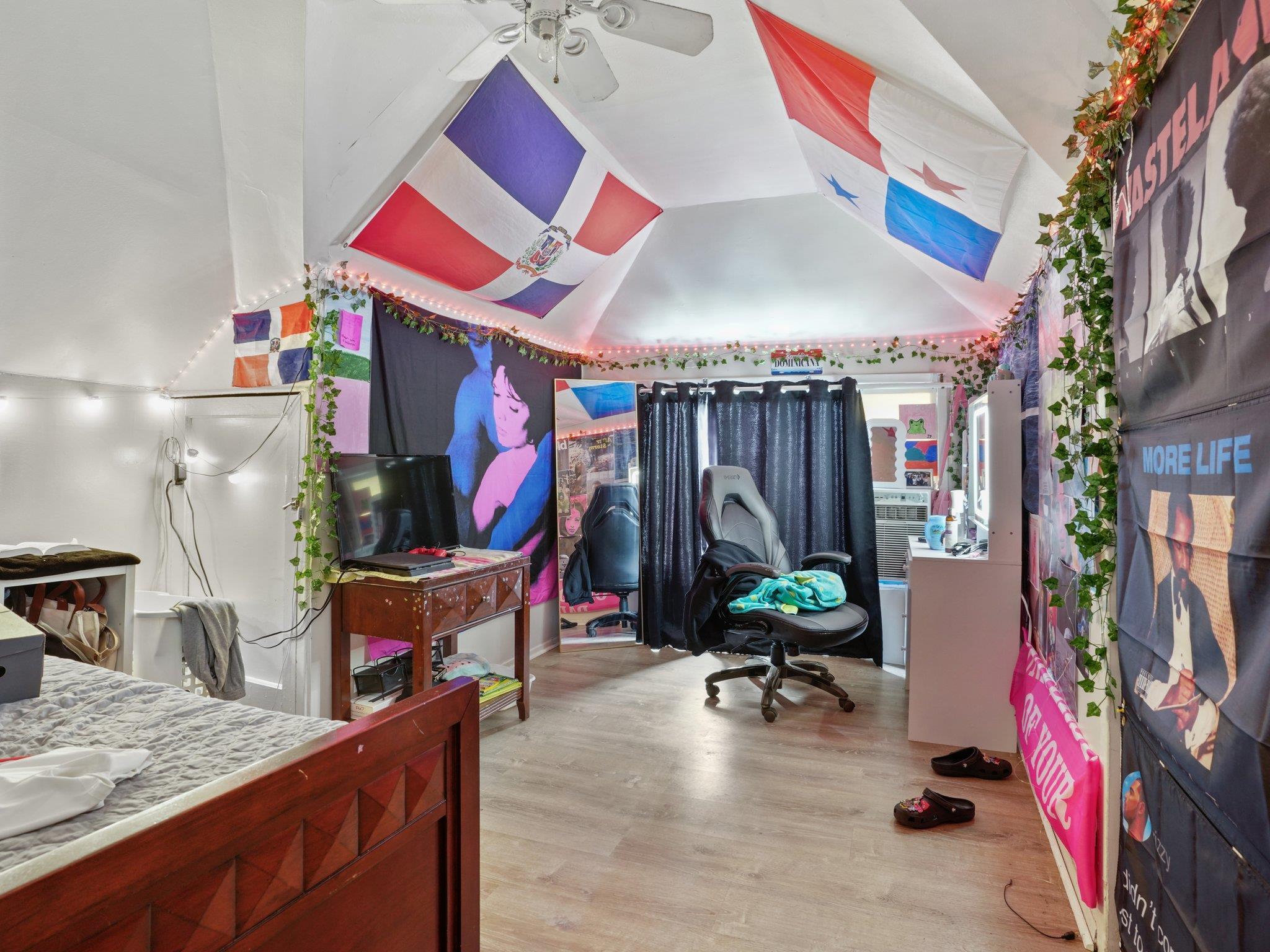 Single Family Van Nest  Bronx, NY 10461, MLS-847786-10