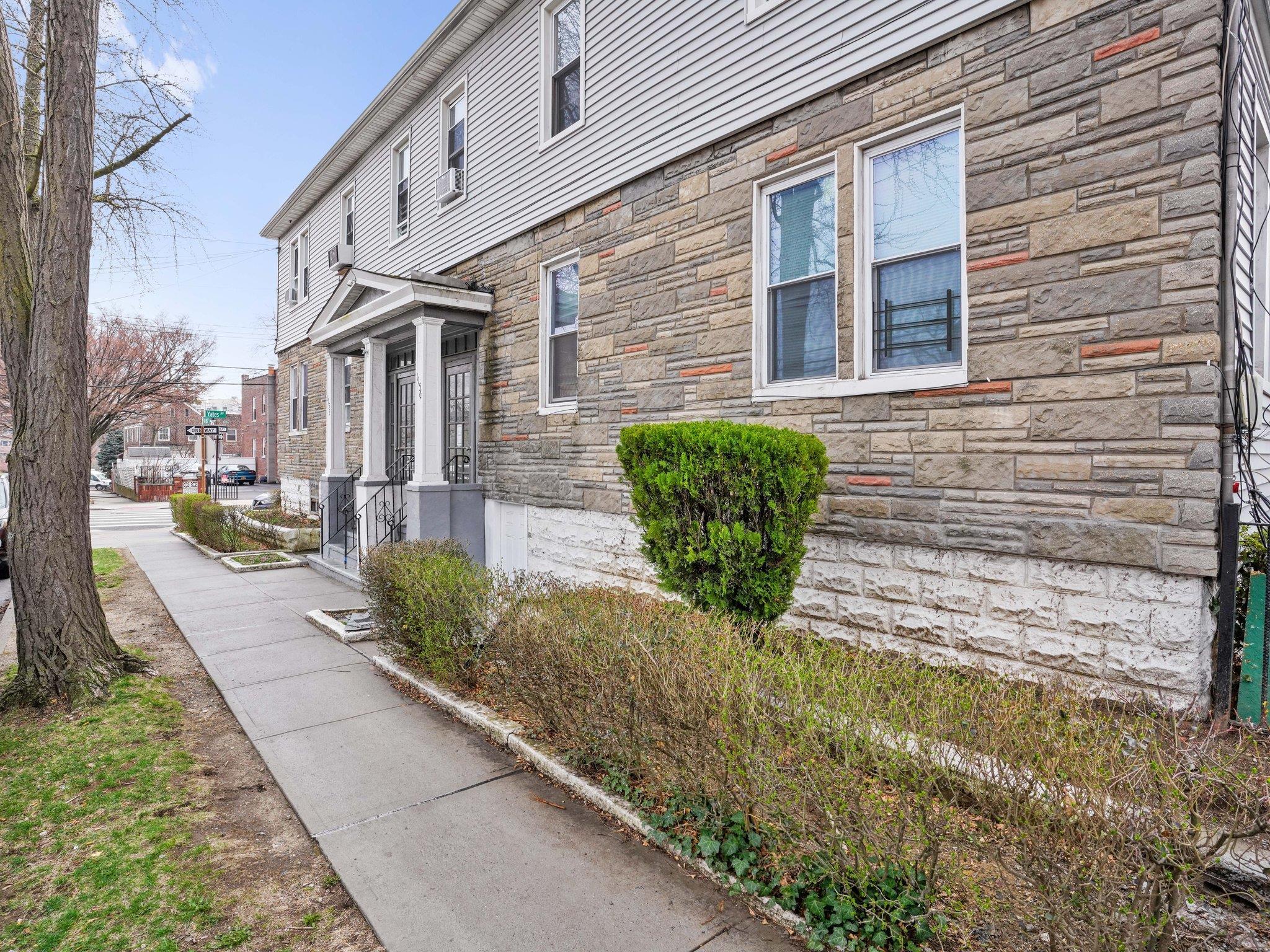 Single Family Van Nest  Bronx, NY 10461, MLS-847786-2