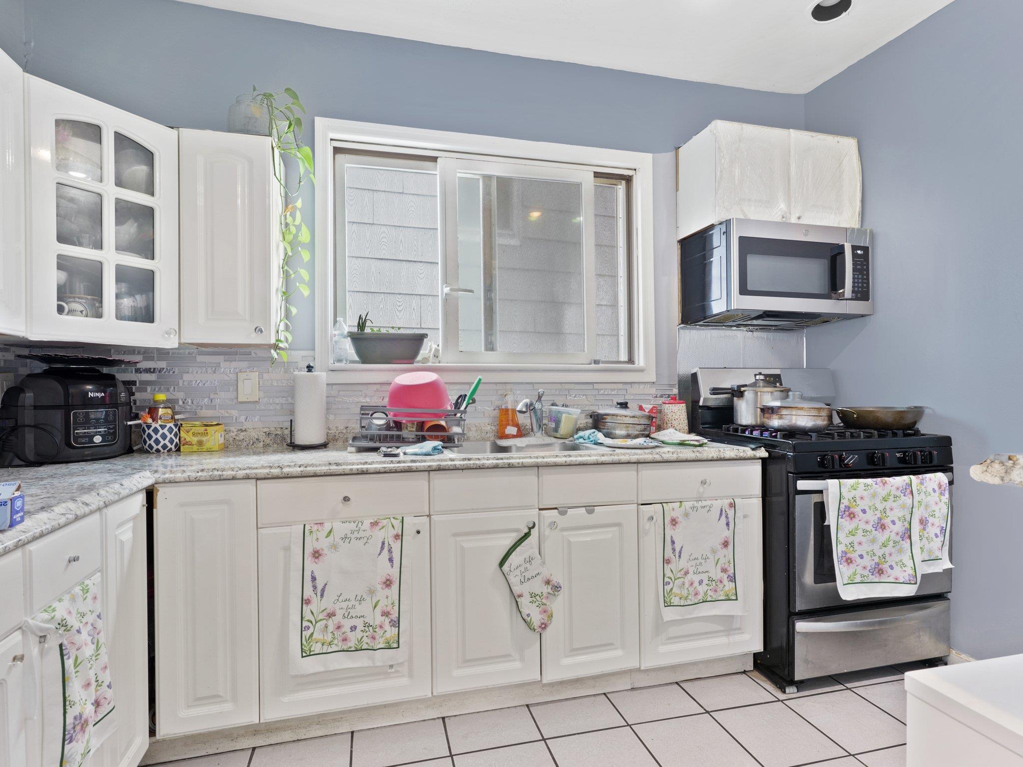 Single Family Van Nest  Bronx, NY 10461, MLS-847786-3