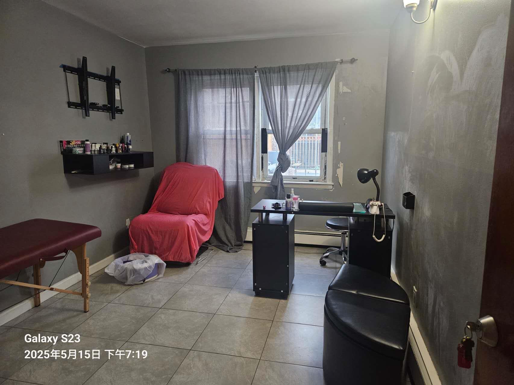 Single Family 164  Queens, NY 11365, MLS-847788-4