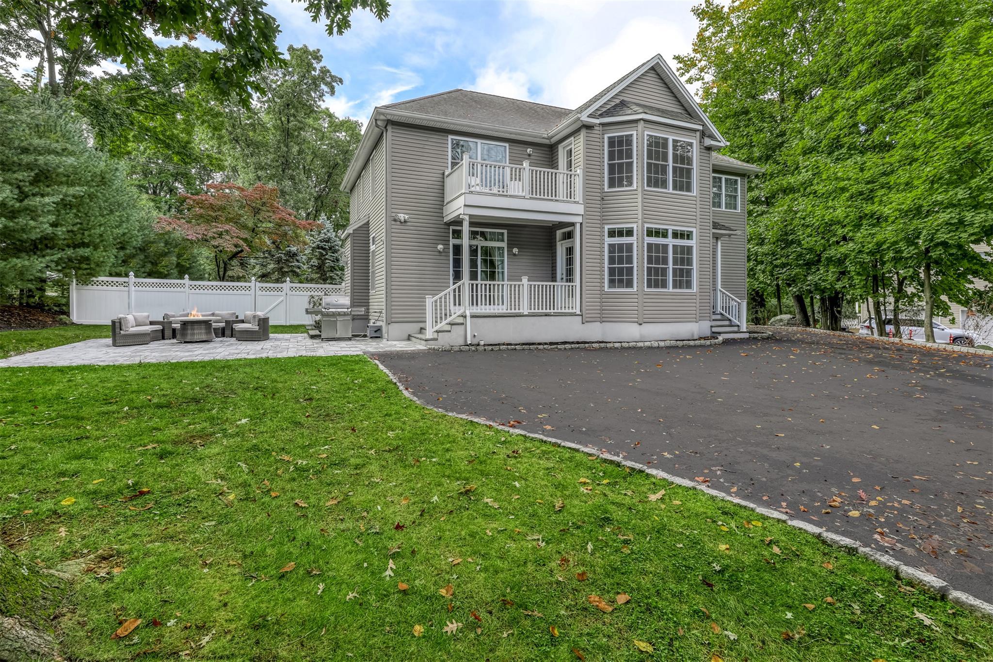 Single Family Campbell  Rockland County, NY 10901, MLS-847827-33