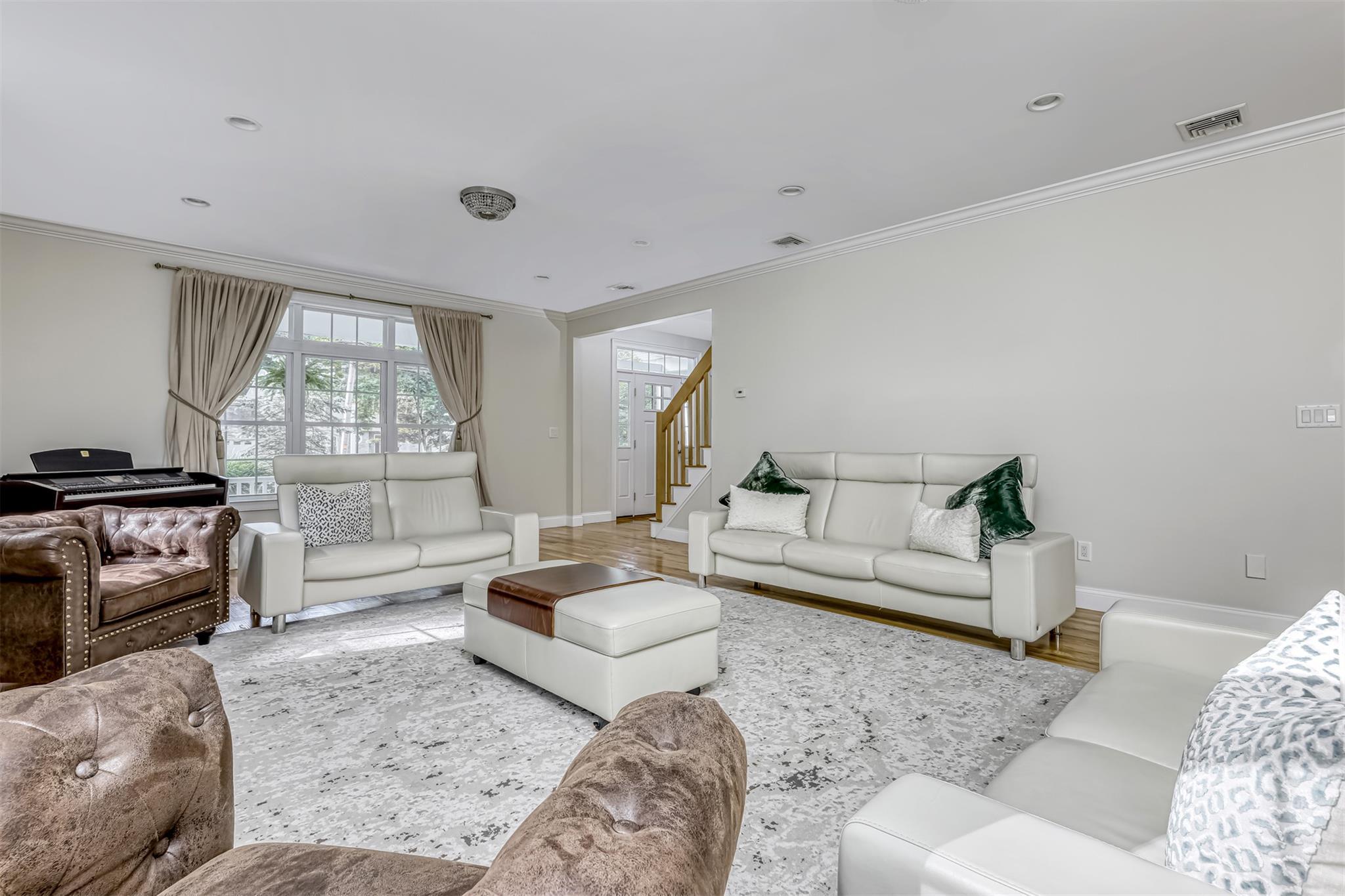 Single Family Campbell  Rockland County, NY 10901, MLS-847827-7