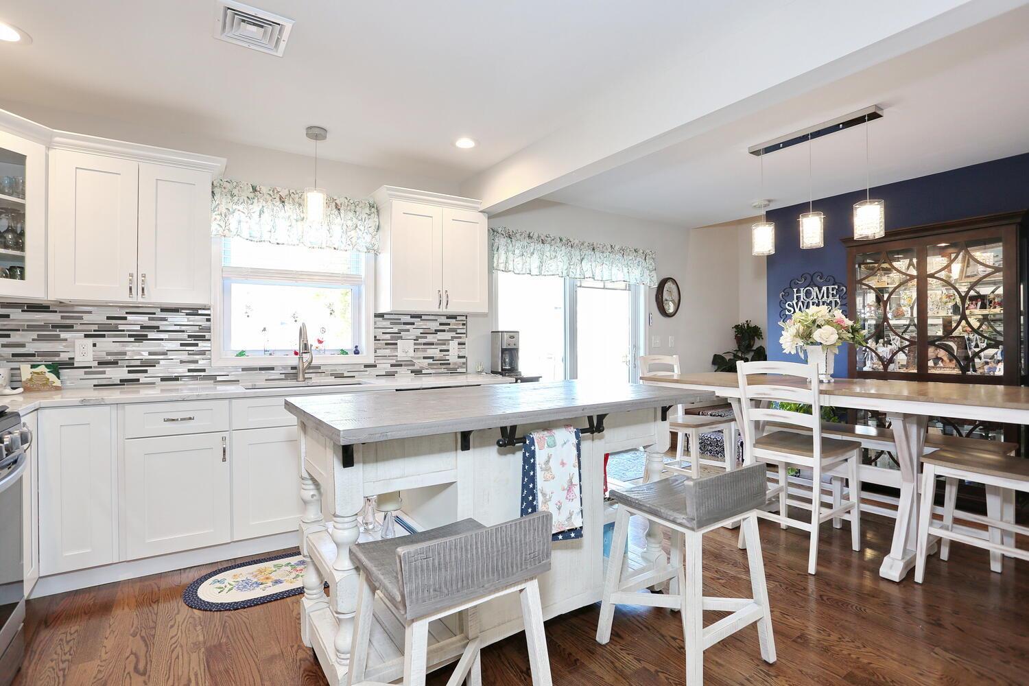 Single Family Irving  Orange County, NY 12771, MLS-847848-11