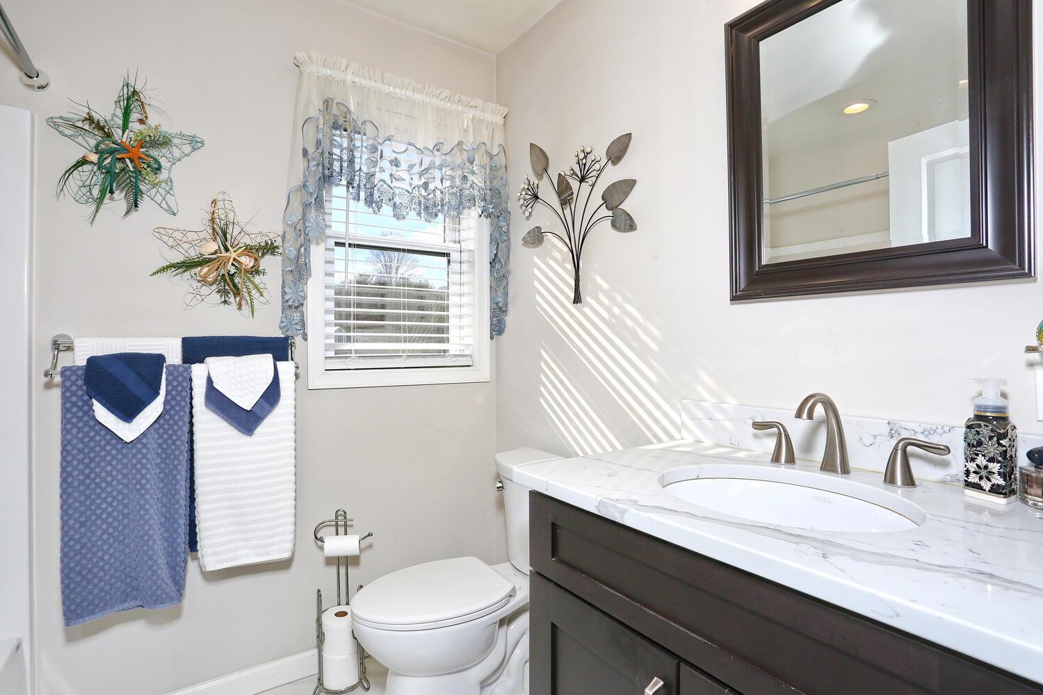 Single Family Irving  Orange County, NY 12771, MLS-847848-22