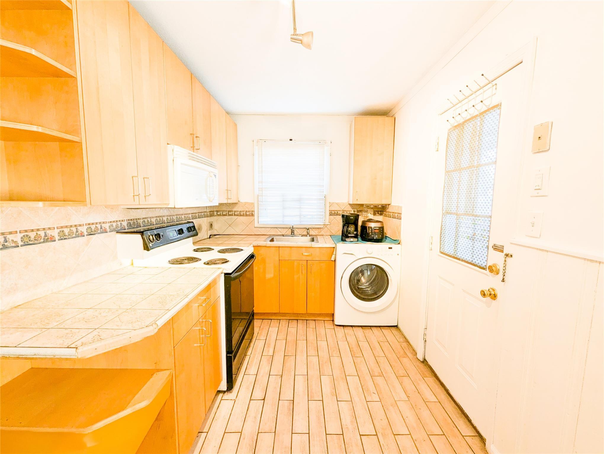 Single Family Oliver  Nassau County, NY 11590, MLS-847855-7