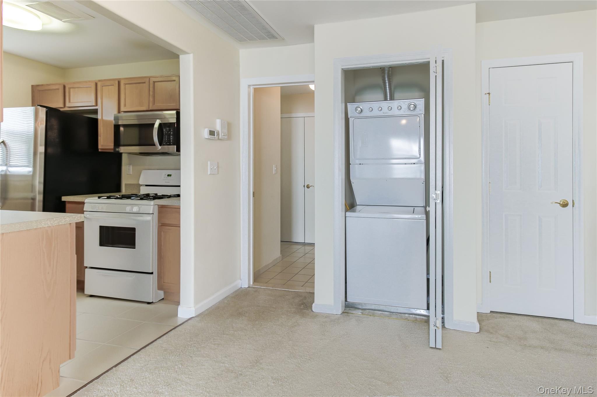 Single Family Saltaire Queens, NY 11692, MLS-847863-9