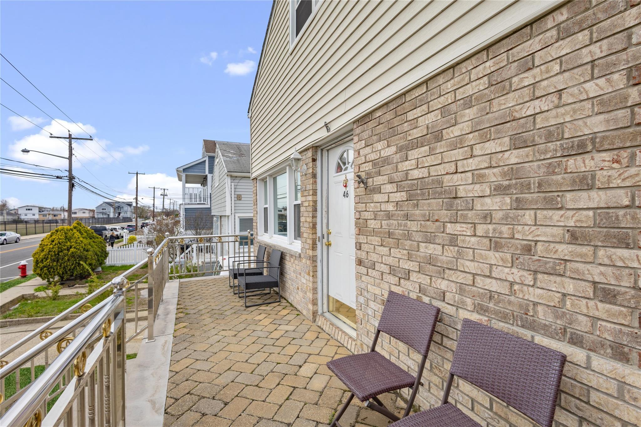 Single Family Warwick  Nassau County, NY 11558, MLS-847864-16