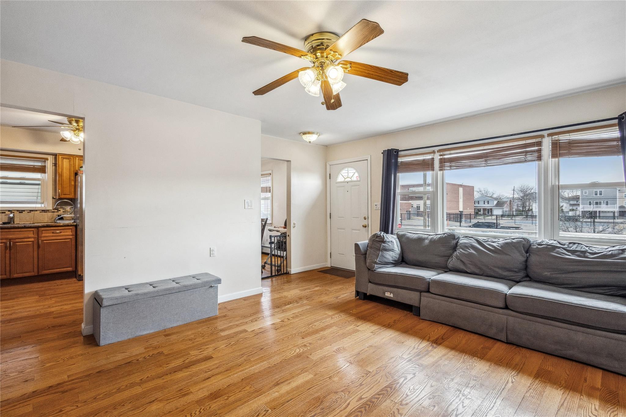 Single Family Warwick  Nassau County, NY 11558, MLS-847864-5