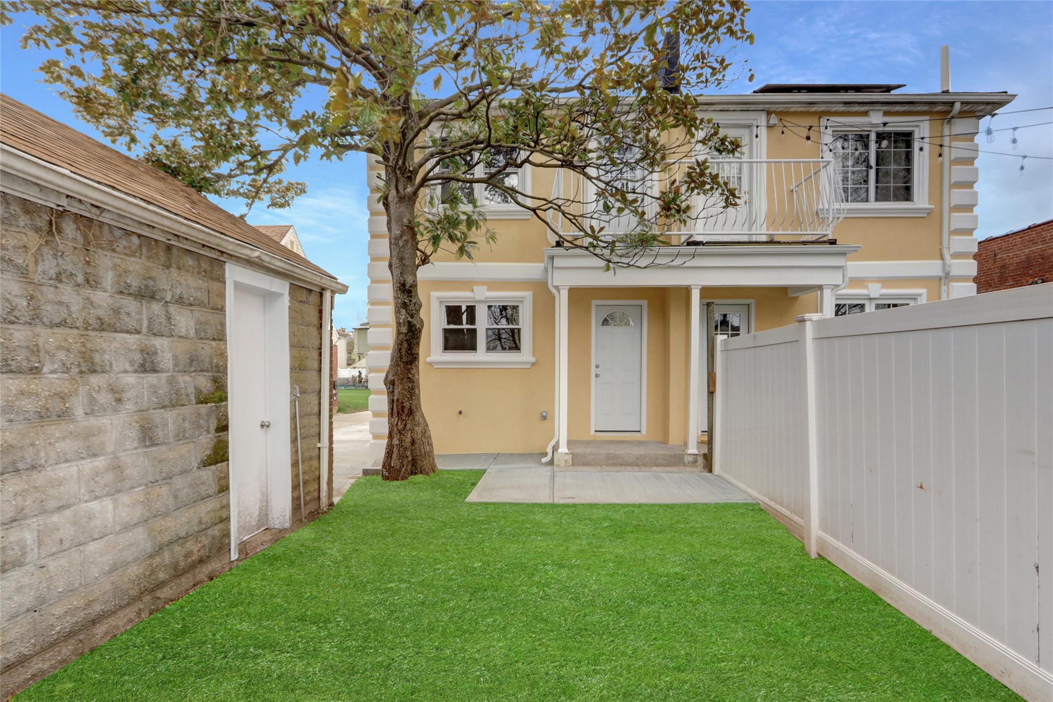 Single Family 196th  Queens, NY 11412, MLS-847945-23