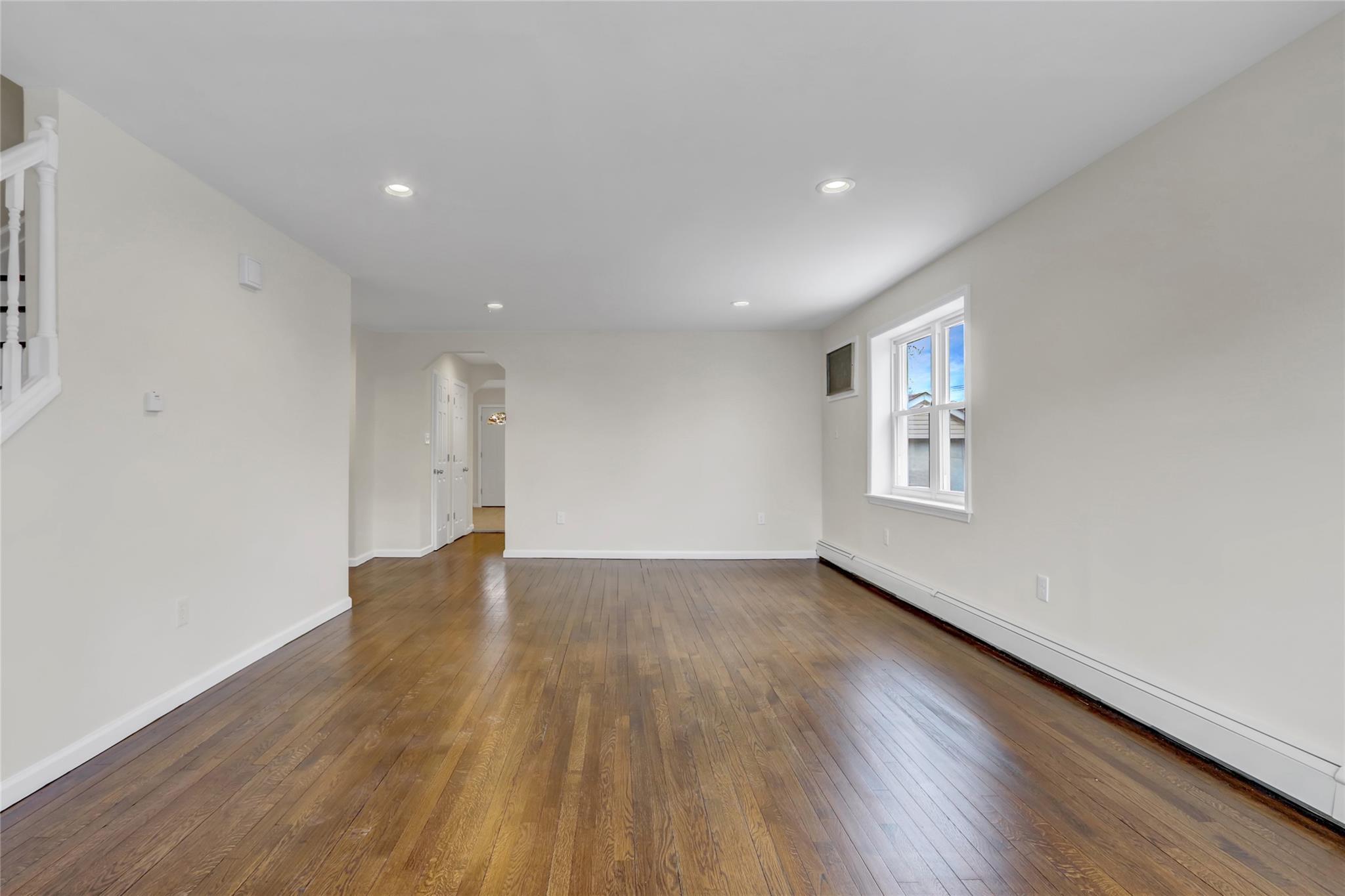 Single Family 196th  Queens, NY 11412, MLS-847945-4