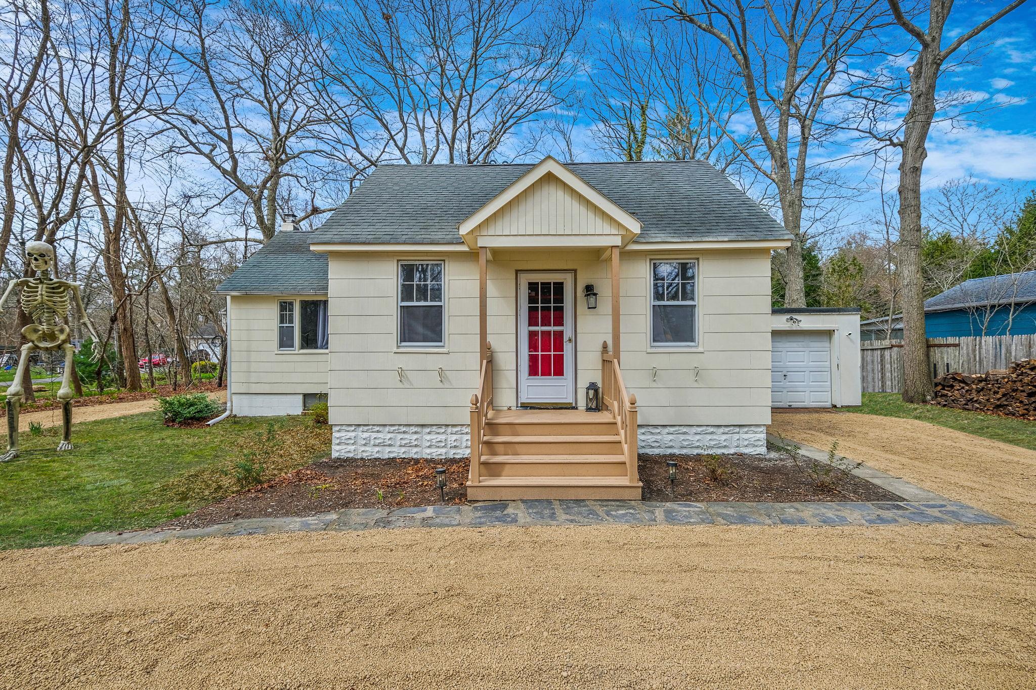 Single Family Lincoln  Suffolk County, NY 11763, MLS-848004-2