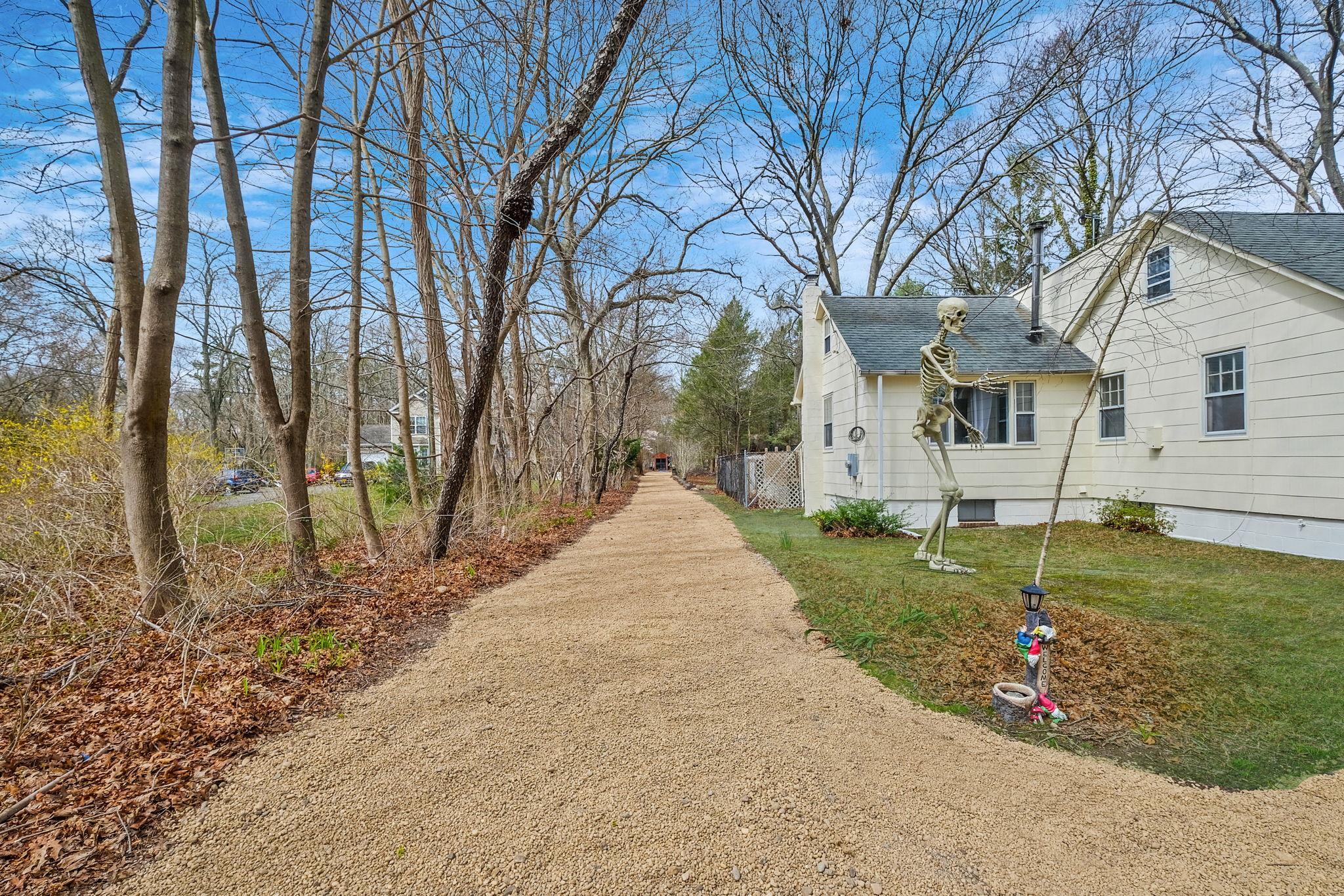 Single Family Lincoln  Suffolk County, NY 11763, MLS-848004-3