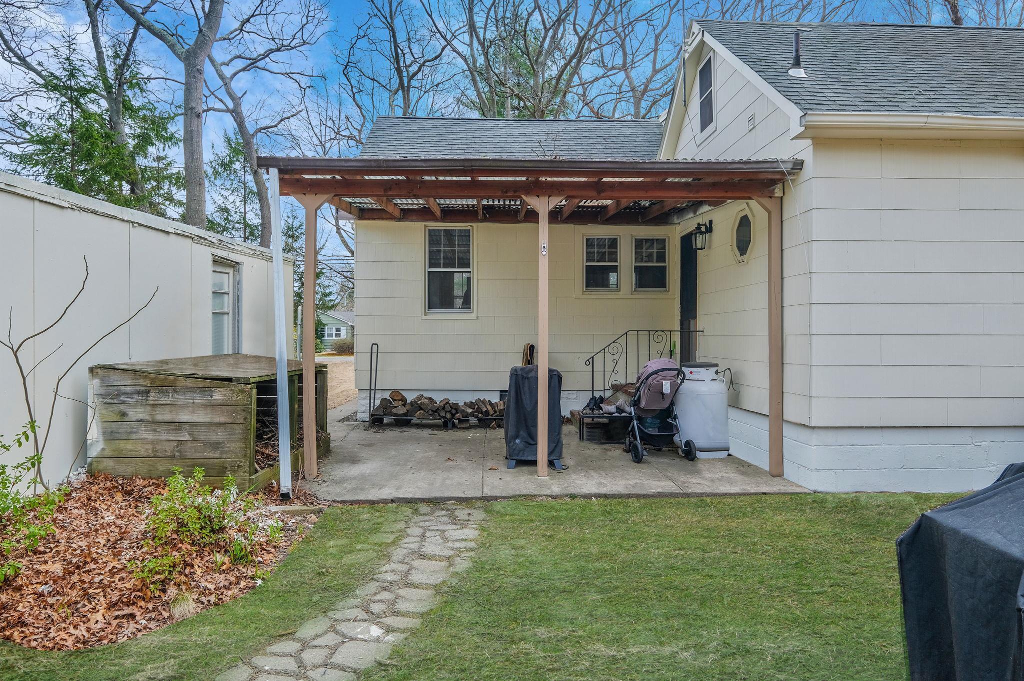 Single Family Lincoln  Suffolk County, NY 11763, MLS-848004-8