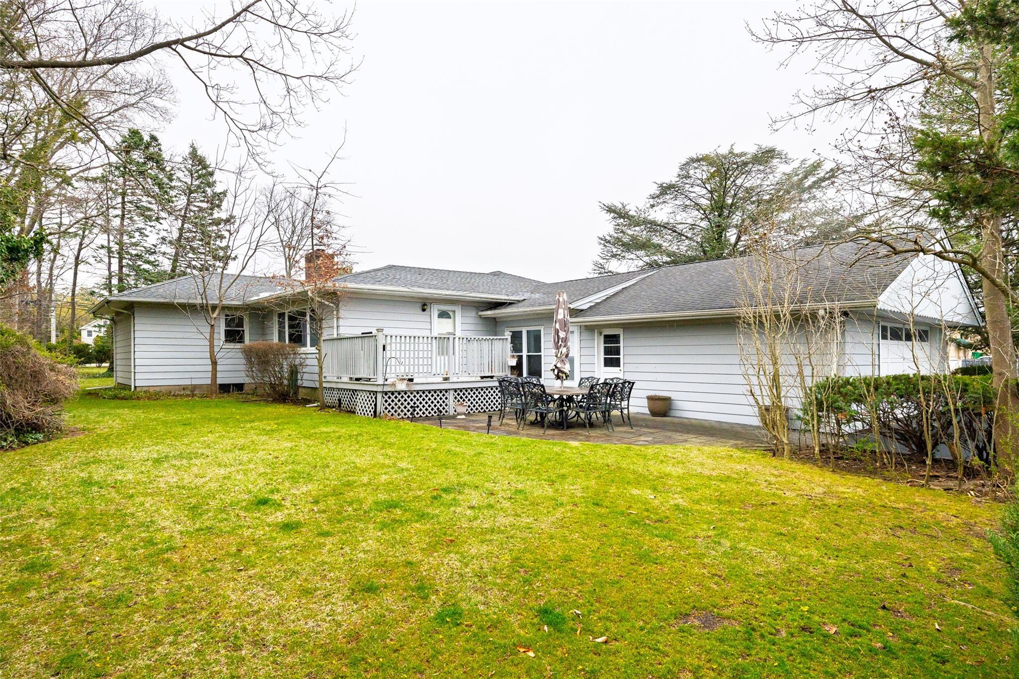 Single Family Hawthorne  Nassau County, NY 11732, MLS-848011-21