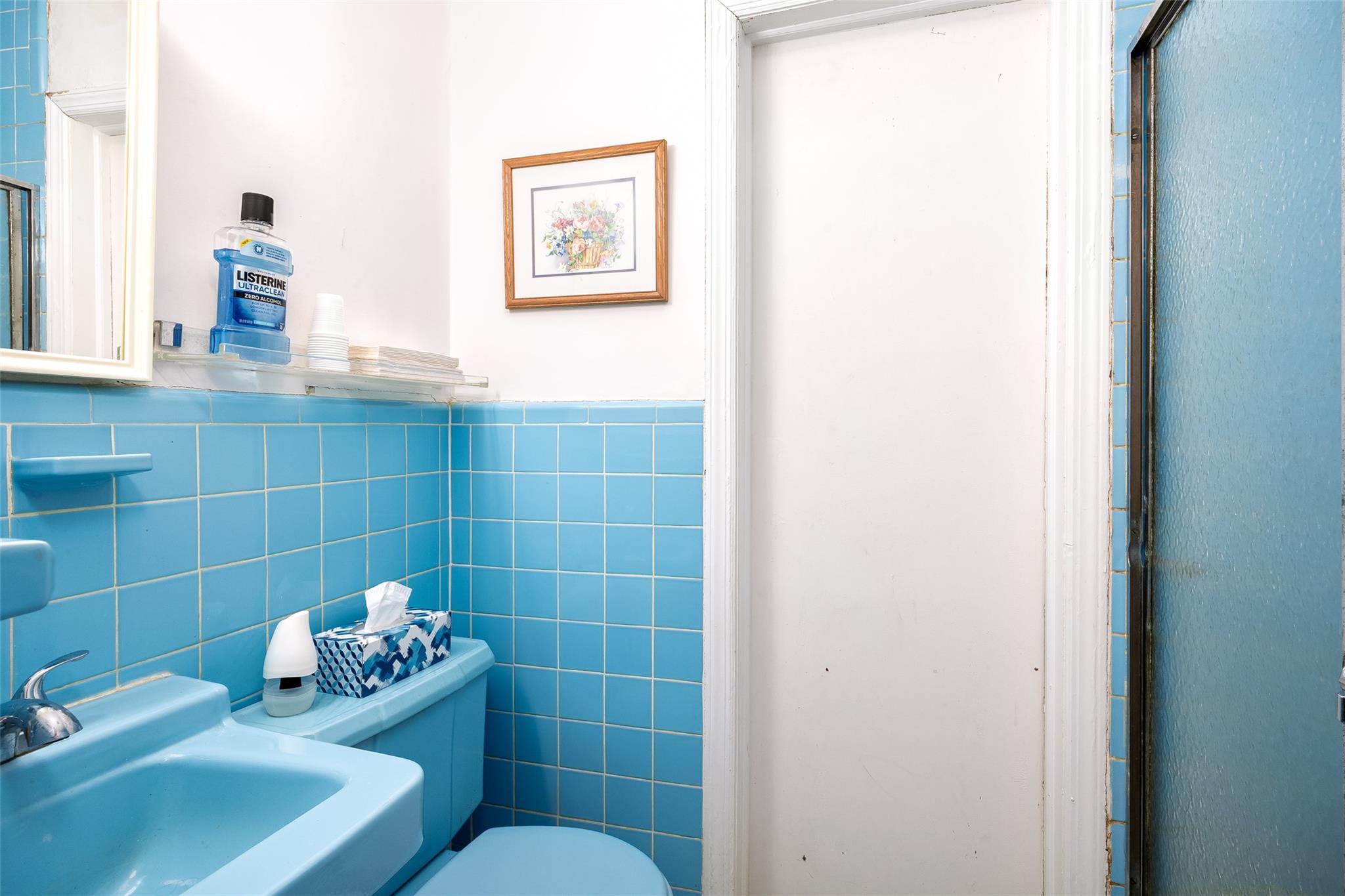 Single Family Hawthorne  Nassau County, NY 11732, MLS-848011-31