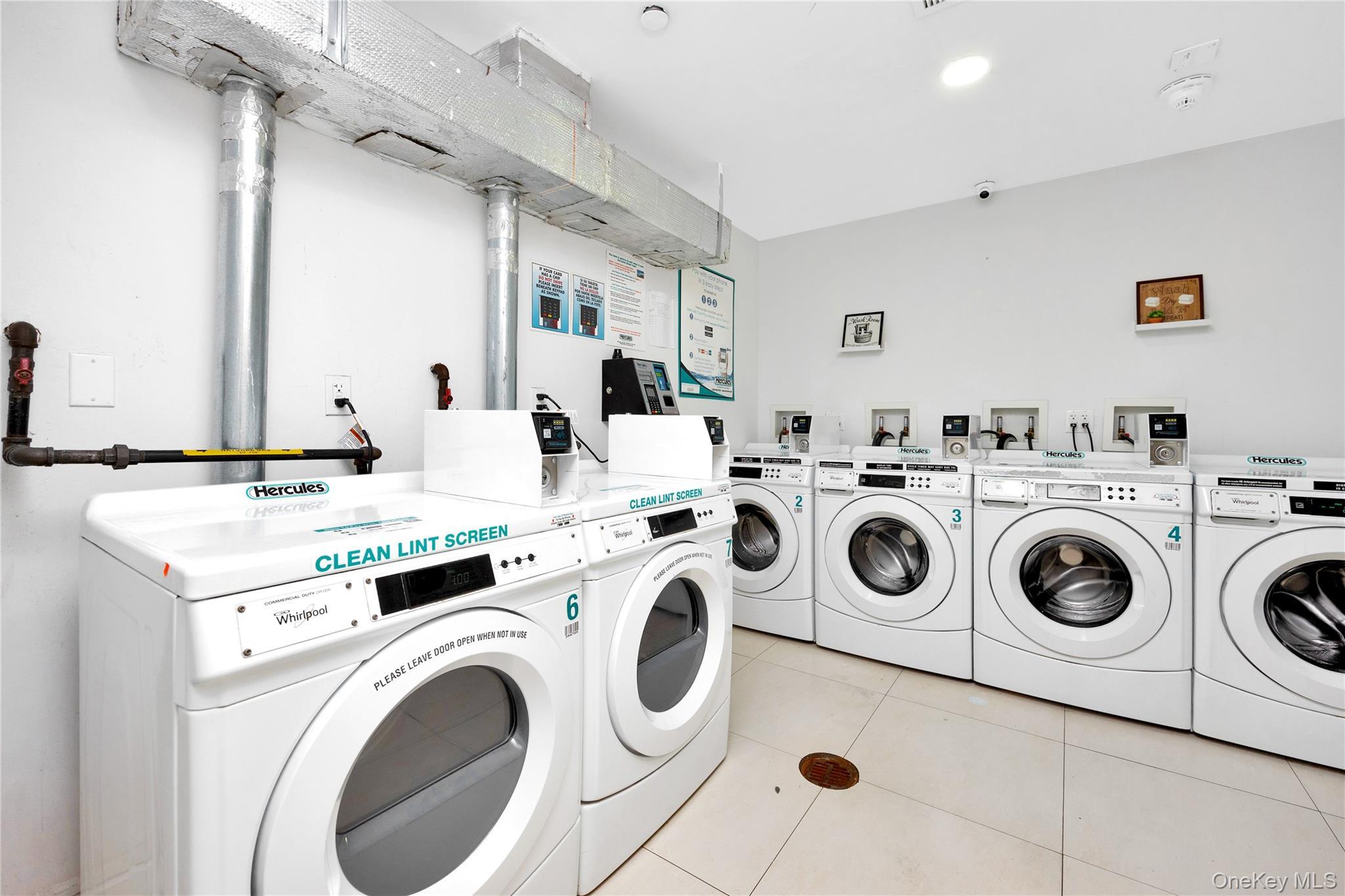 Apartment Jamaica  Queens, NY 11432, MLS-848018-17