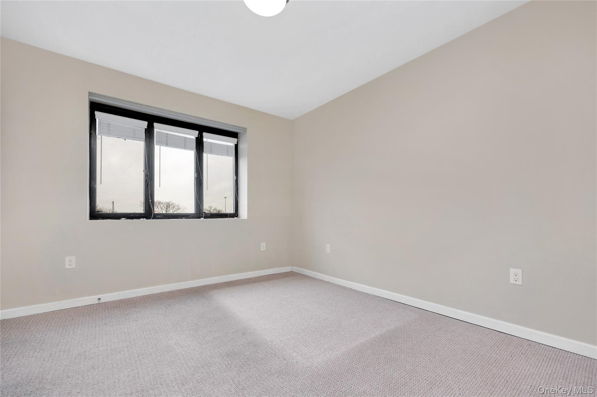 Apartment Jamaica  Queens, NY 11432, MLS-848018-6