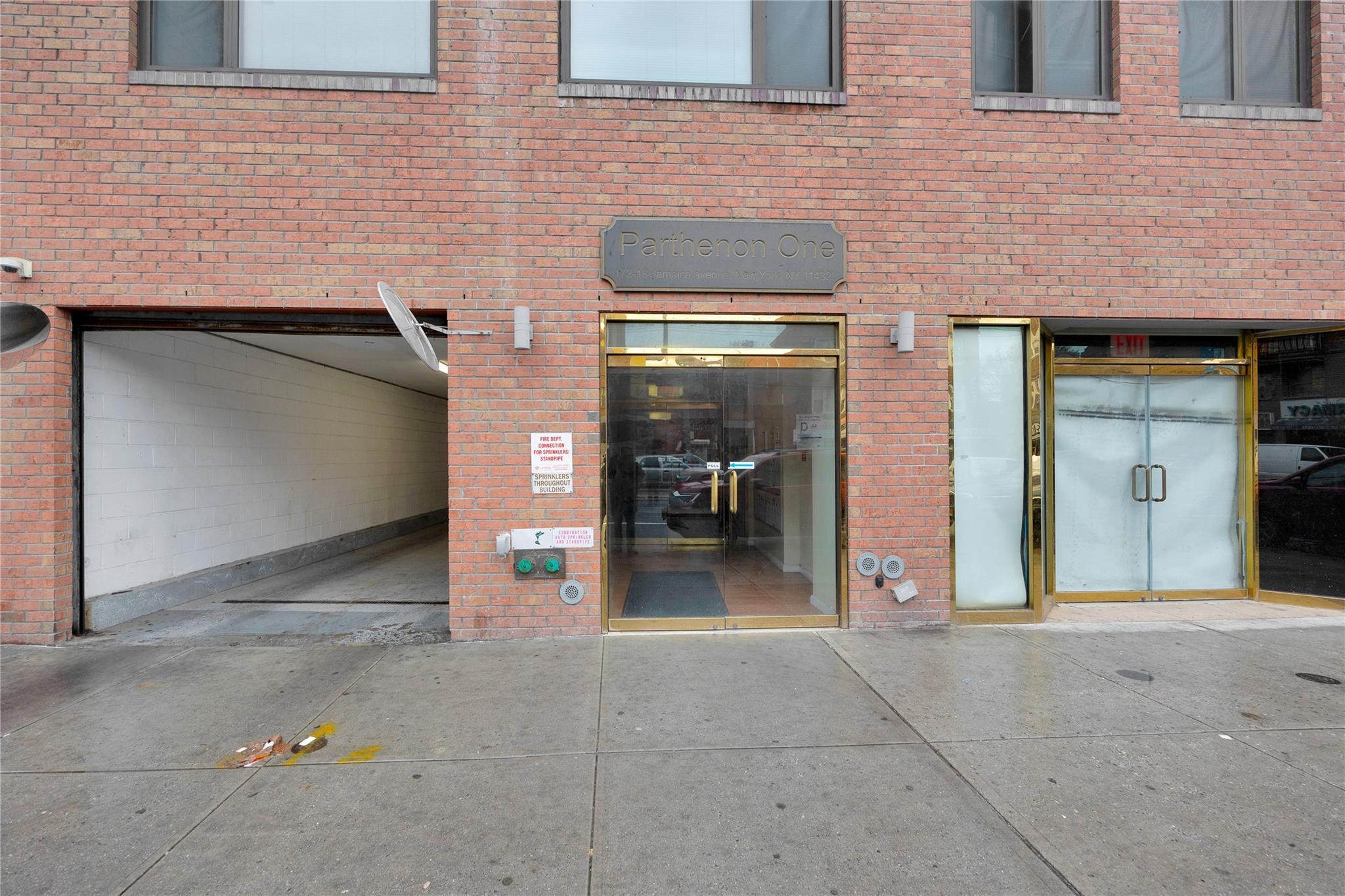 Apartment Jamaica  Queens, NY 11432, MLS-848024-21