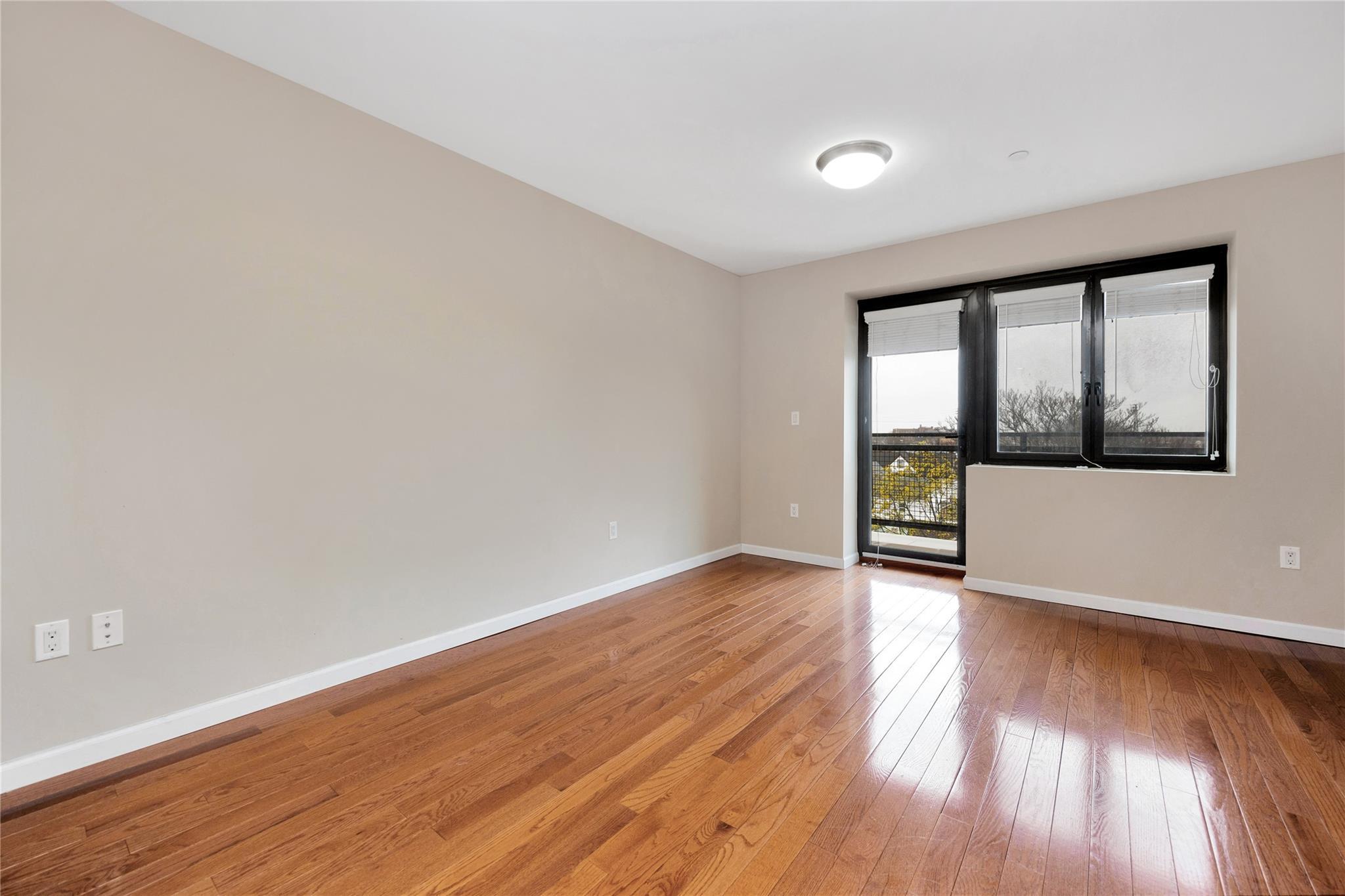 Apartment Jamaica  Queens, NY 11432, MLS-848024-4