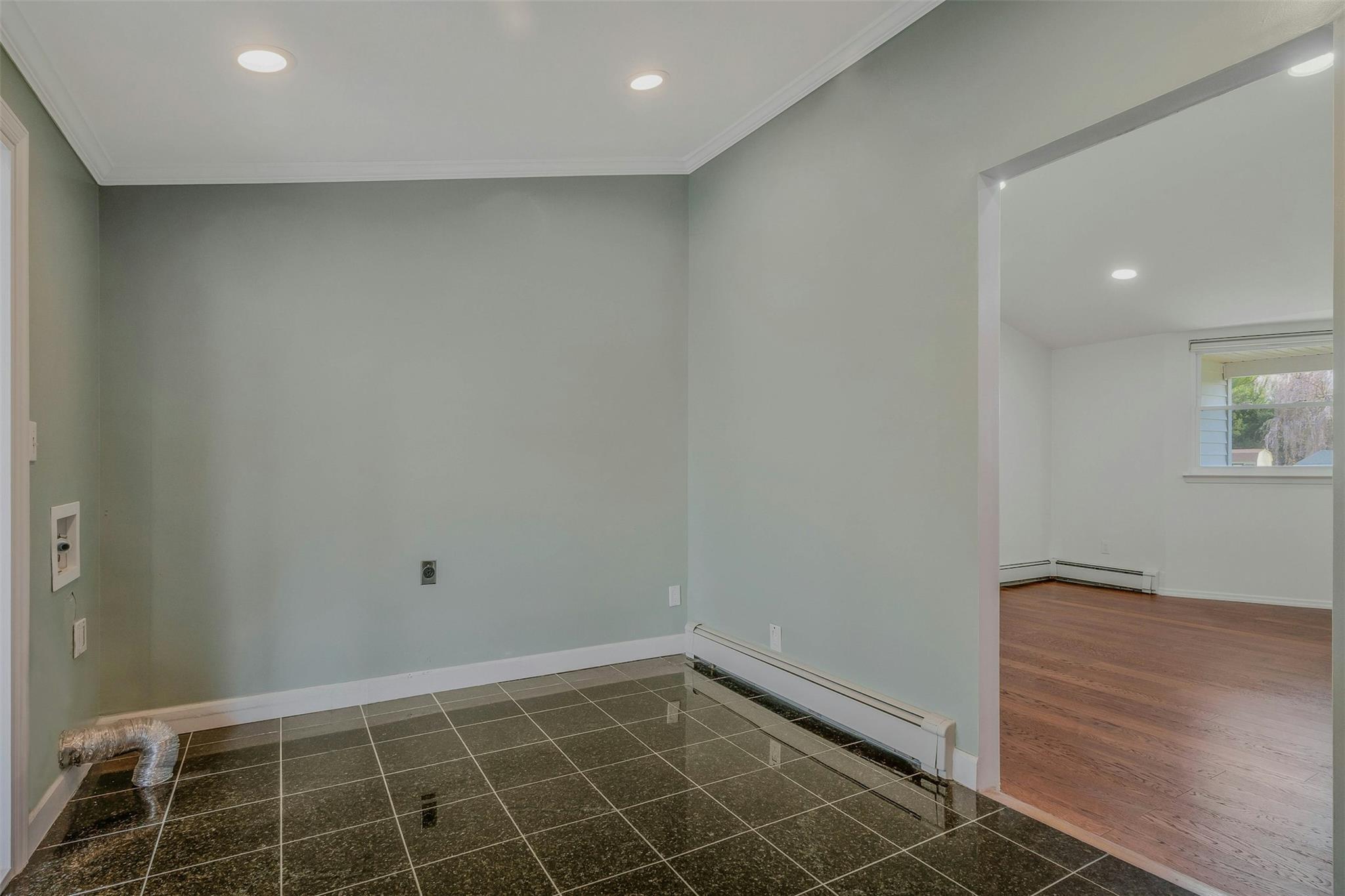 Single Family College  Suffolk County, NY 11790, MLS-848032-12