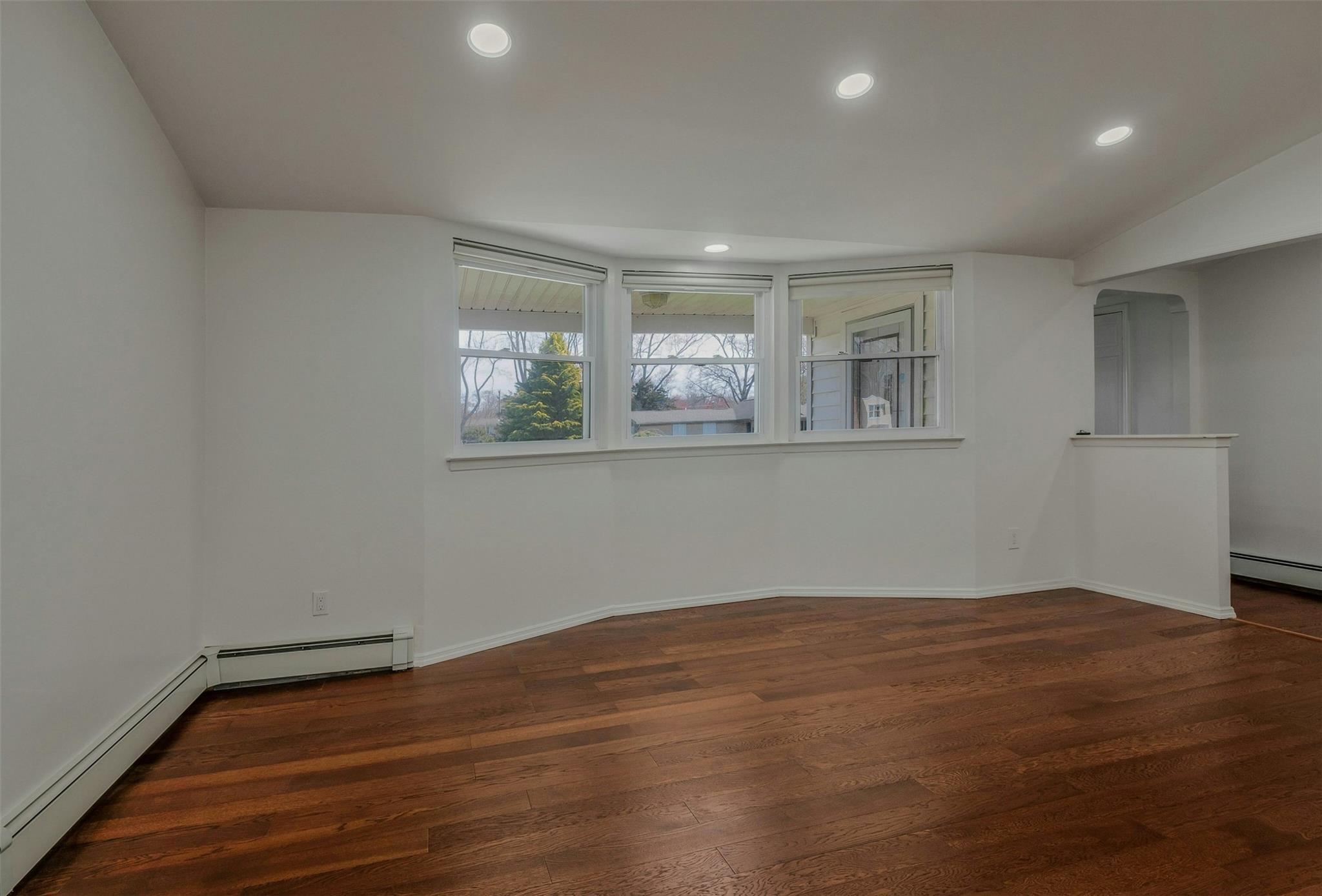 Single Family College  Suffolk County, NY 11790, MLS-848032-3