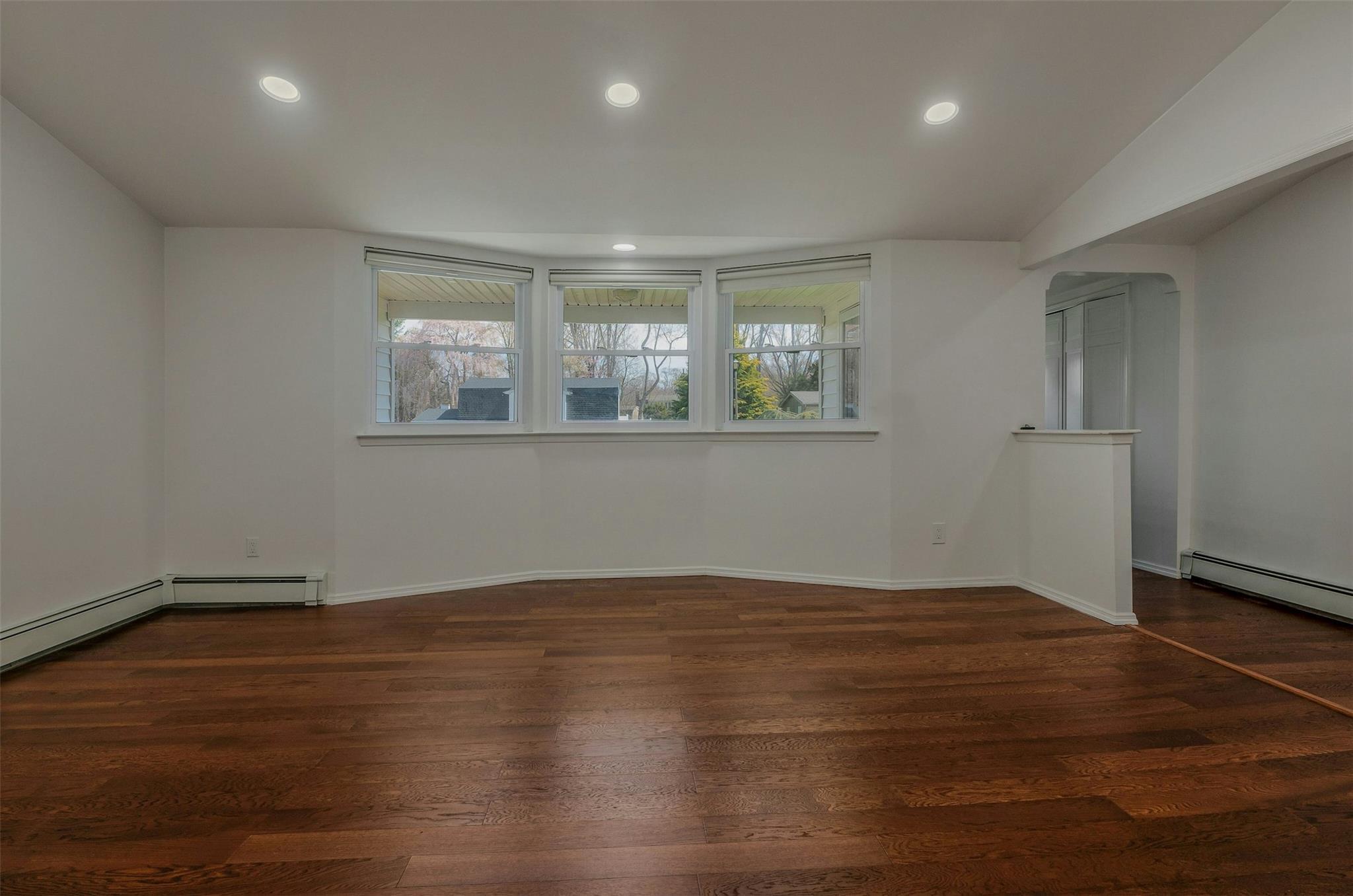 Single Family College  Suffolk County, NY 11790, MLS-848032-4