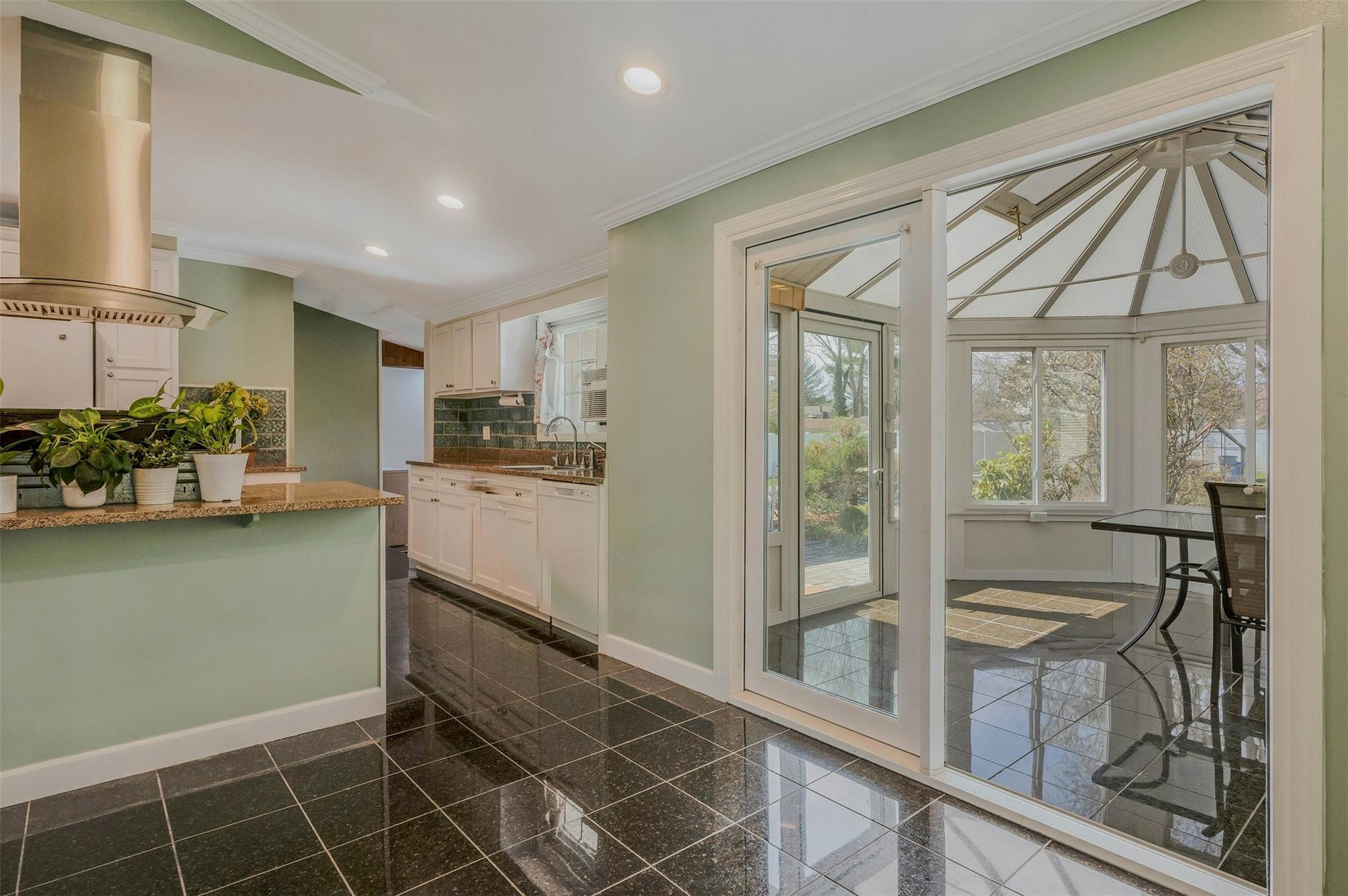 Single Family College  Suffolk County, NY 11790, MLS-848032-6