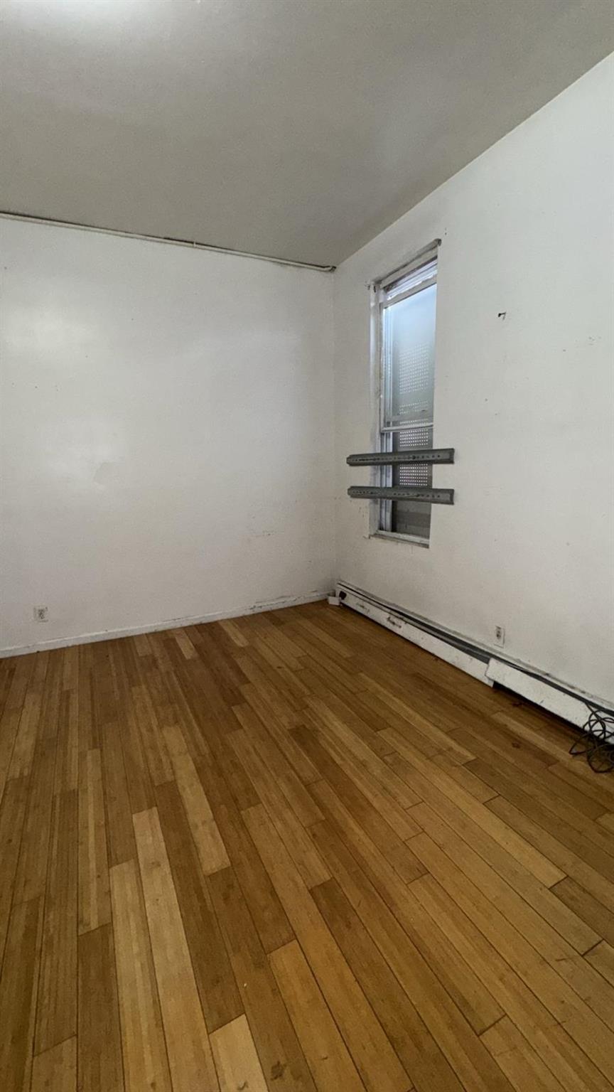 Single Family 167th  Bronx, NY 10456, MLS-848101-12